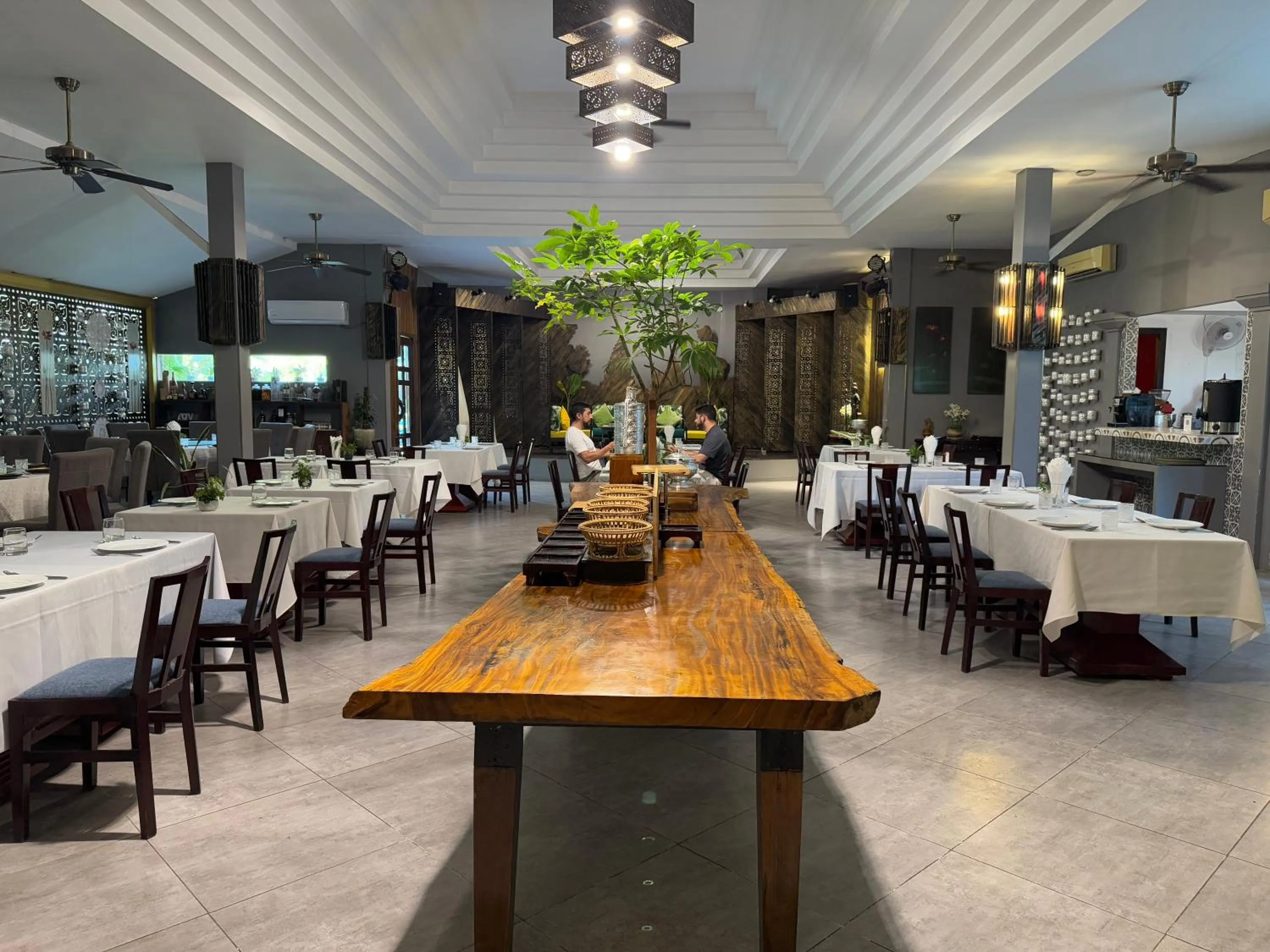 Restaurant/places to eat in Memoire d' Angkor Boutique Hotel