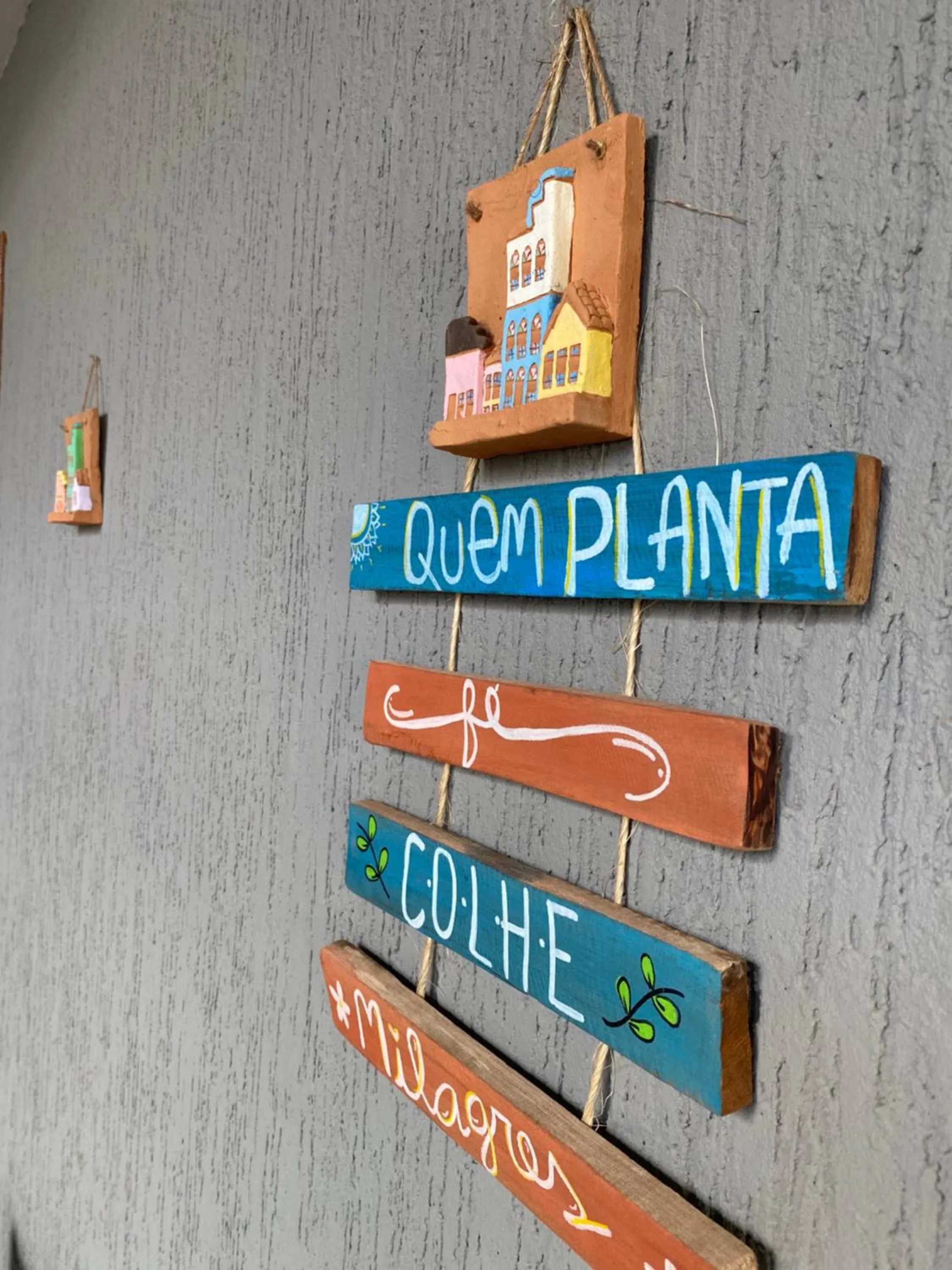 Decorative detail in Pousada Divino Milagre