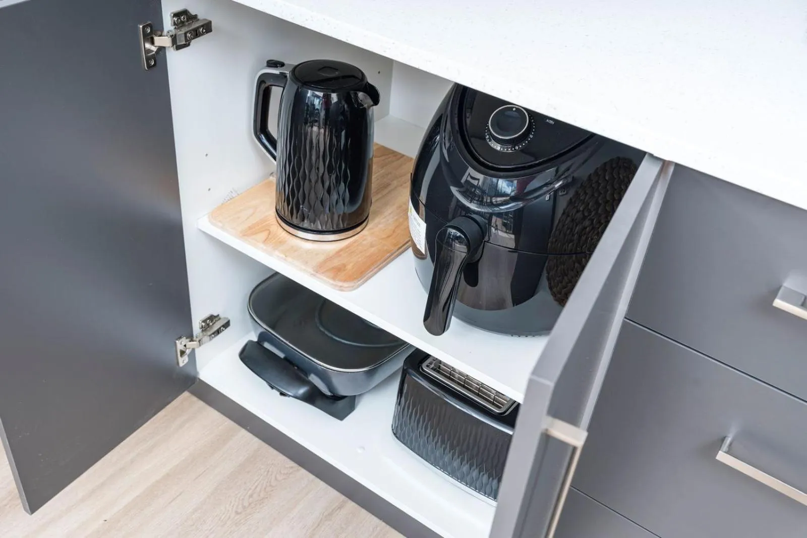 Kitchen or kitchenette in Sails Motel Geraldton