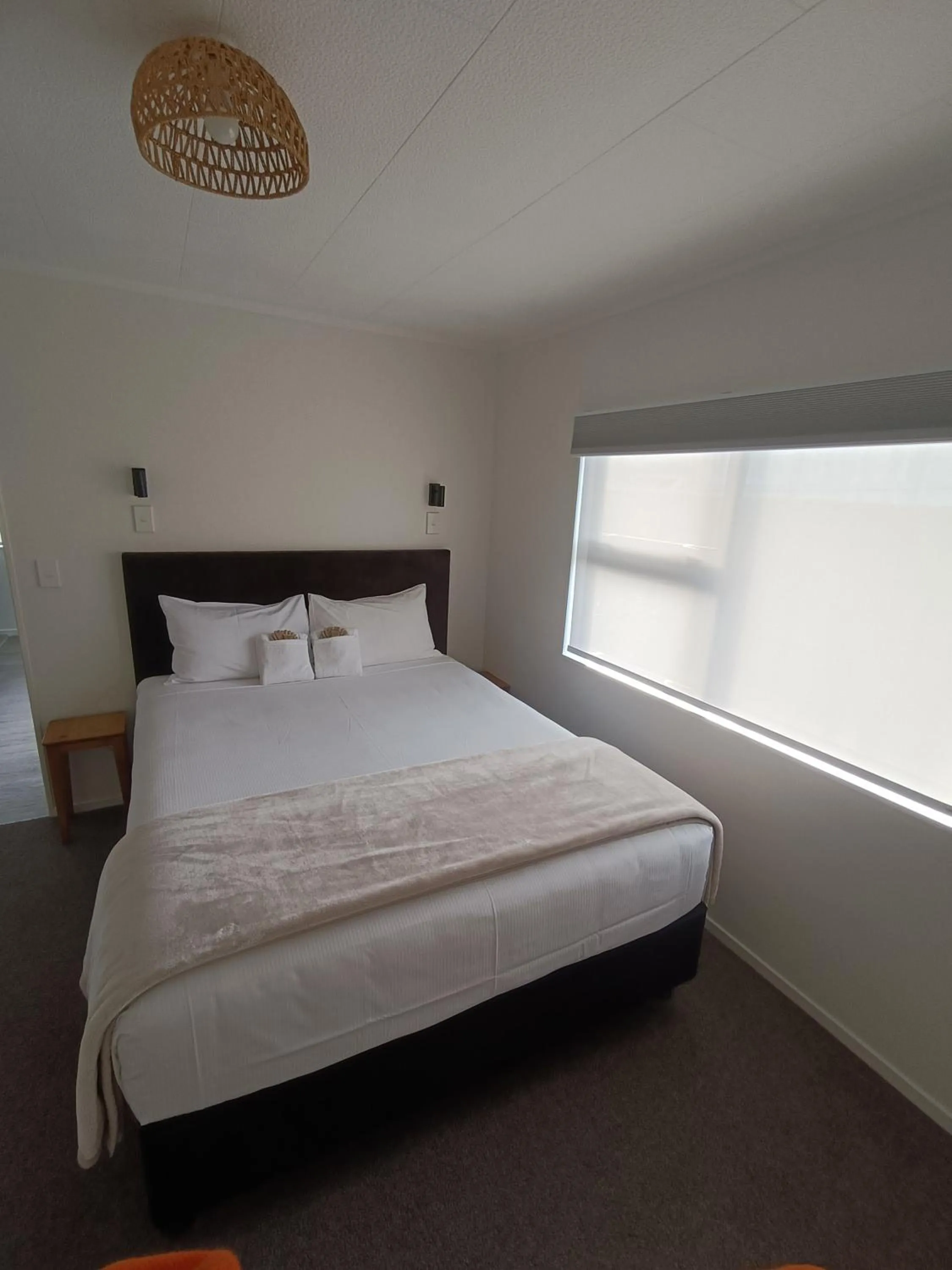 Bedroom, Bed in Opononi Lighthouse Motel