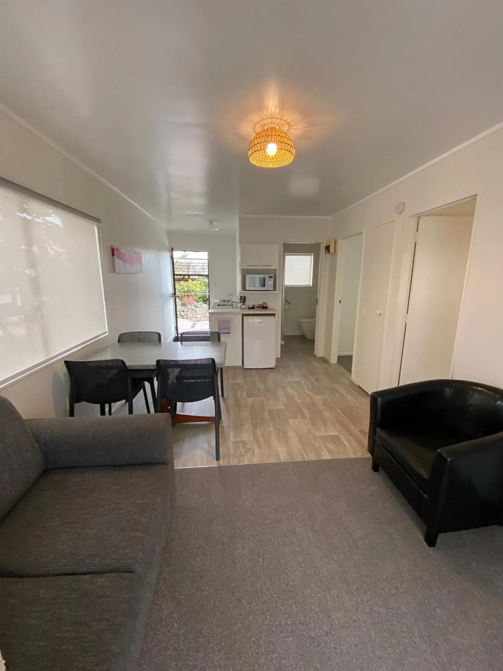 Kitchen or kitchenette in Opononi Lighthouse Motel