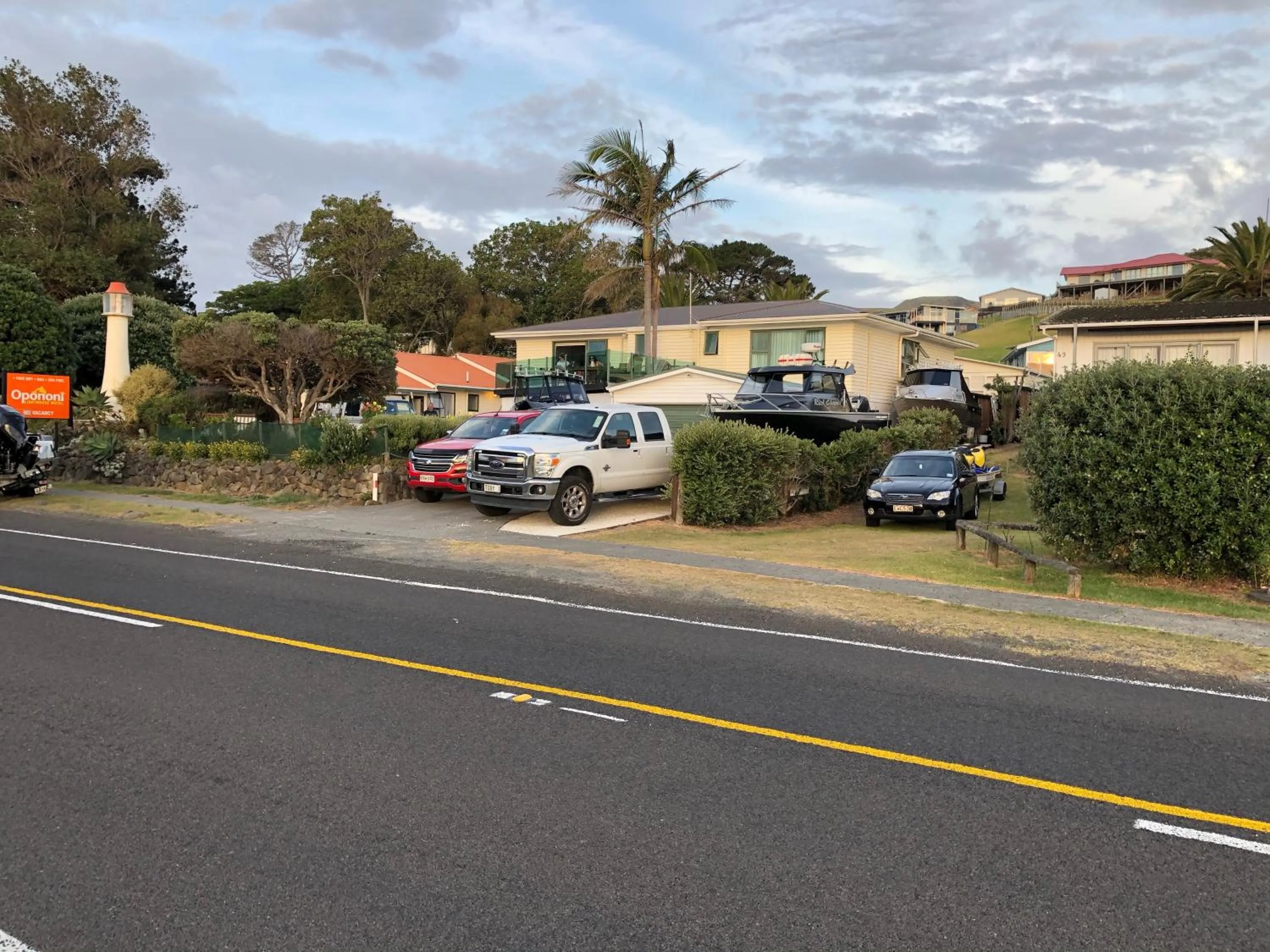 Street view in Opononi Lighthouse Motel