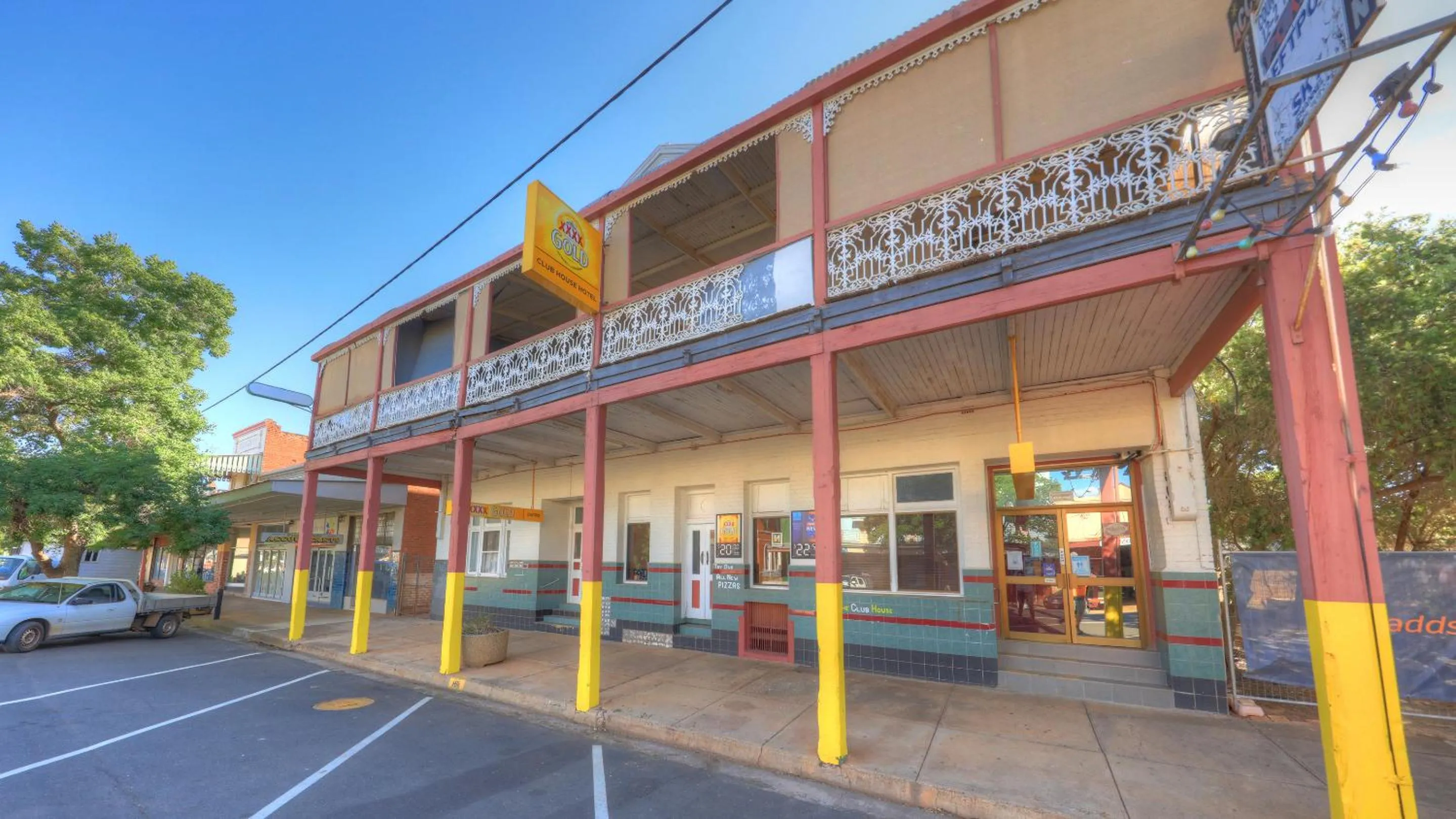 Golden Peak Motel PeakHill