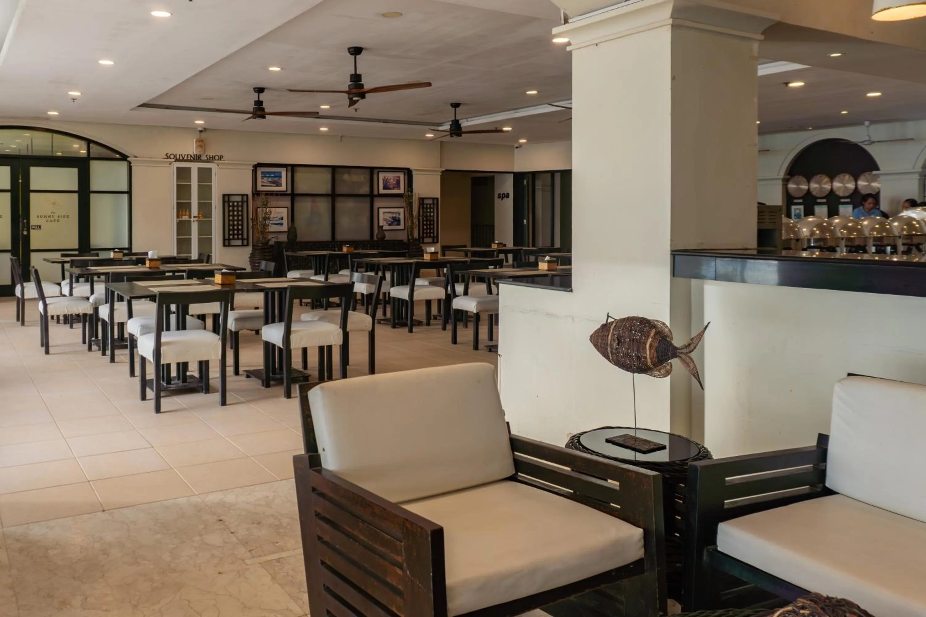 Restaurant/places to eat in Boracay Sands Hotel