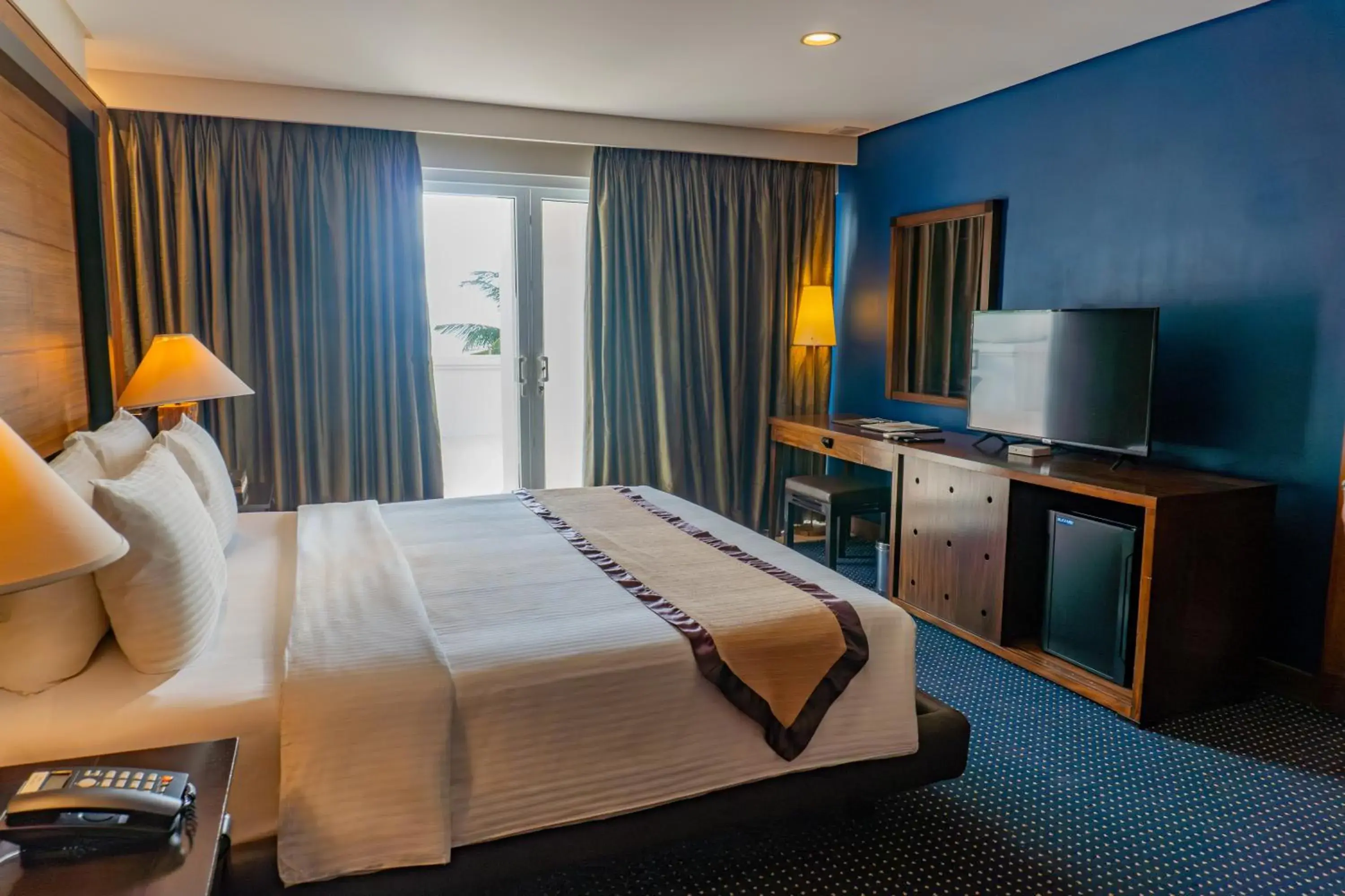 Junior Suite with Sea View in Boracay Sands Hotel Junior Suite with Sea View in Boracay Sands Hotel