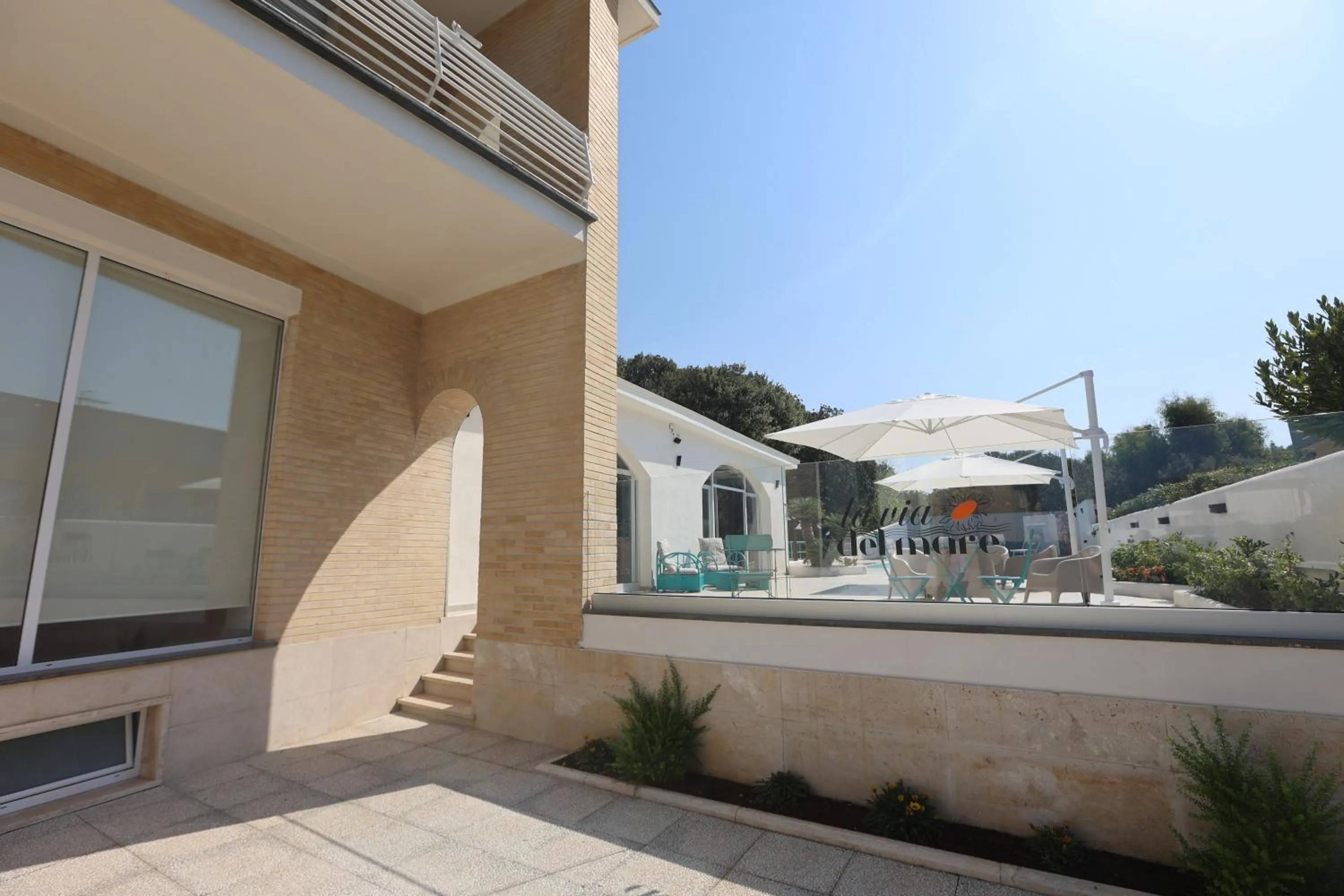 Property building in La Via del Mare