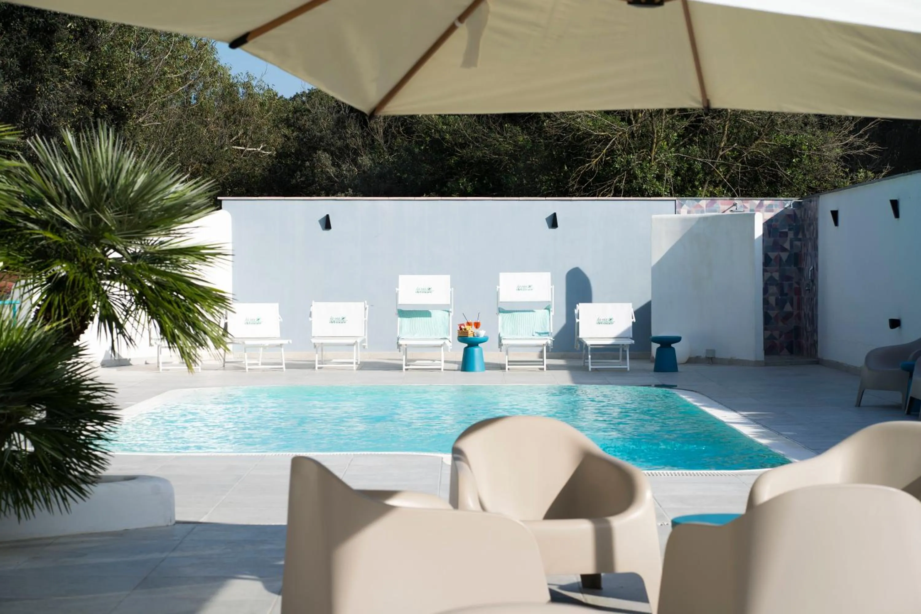 Swimming pool in La Via del Mare