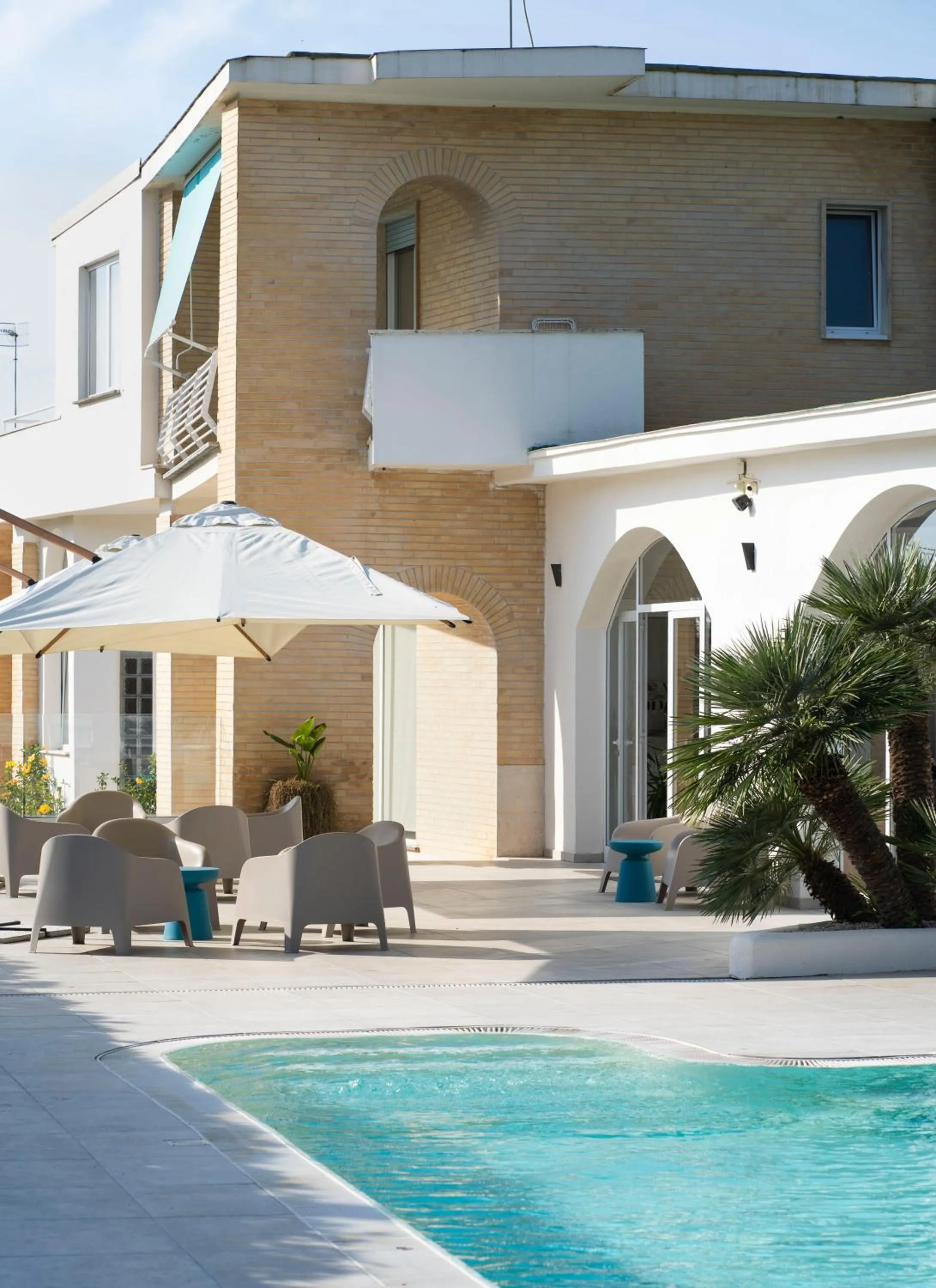 Swimming pool in La Via del Mare