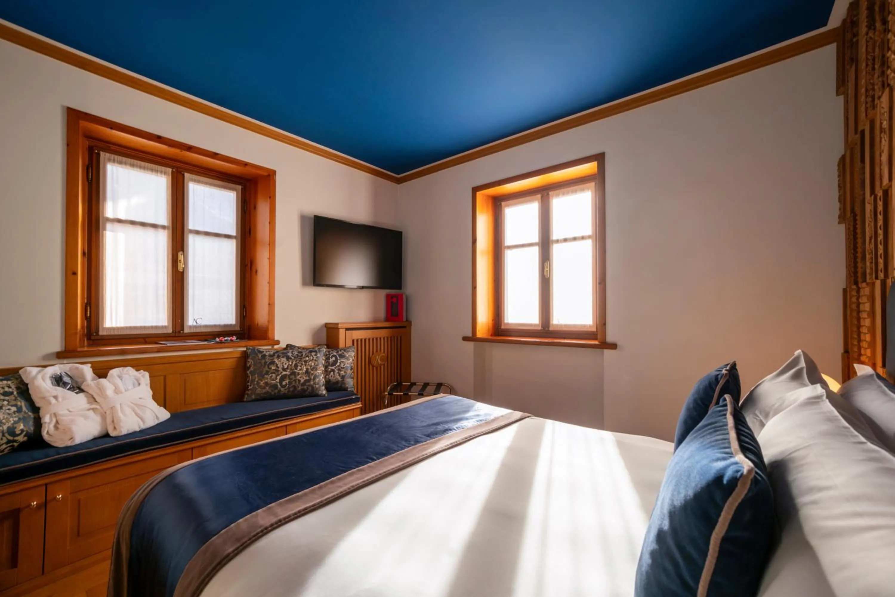 Bed in Ambra Cortina Luxury&Fashion Hotel