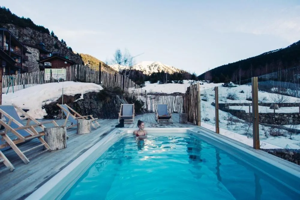 Winter in Mountain Hostel Tarter