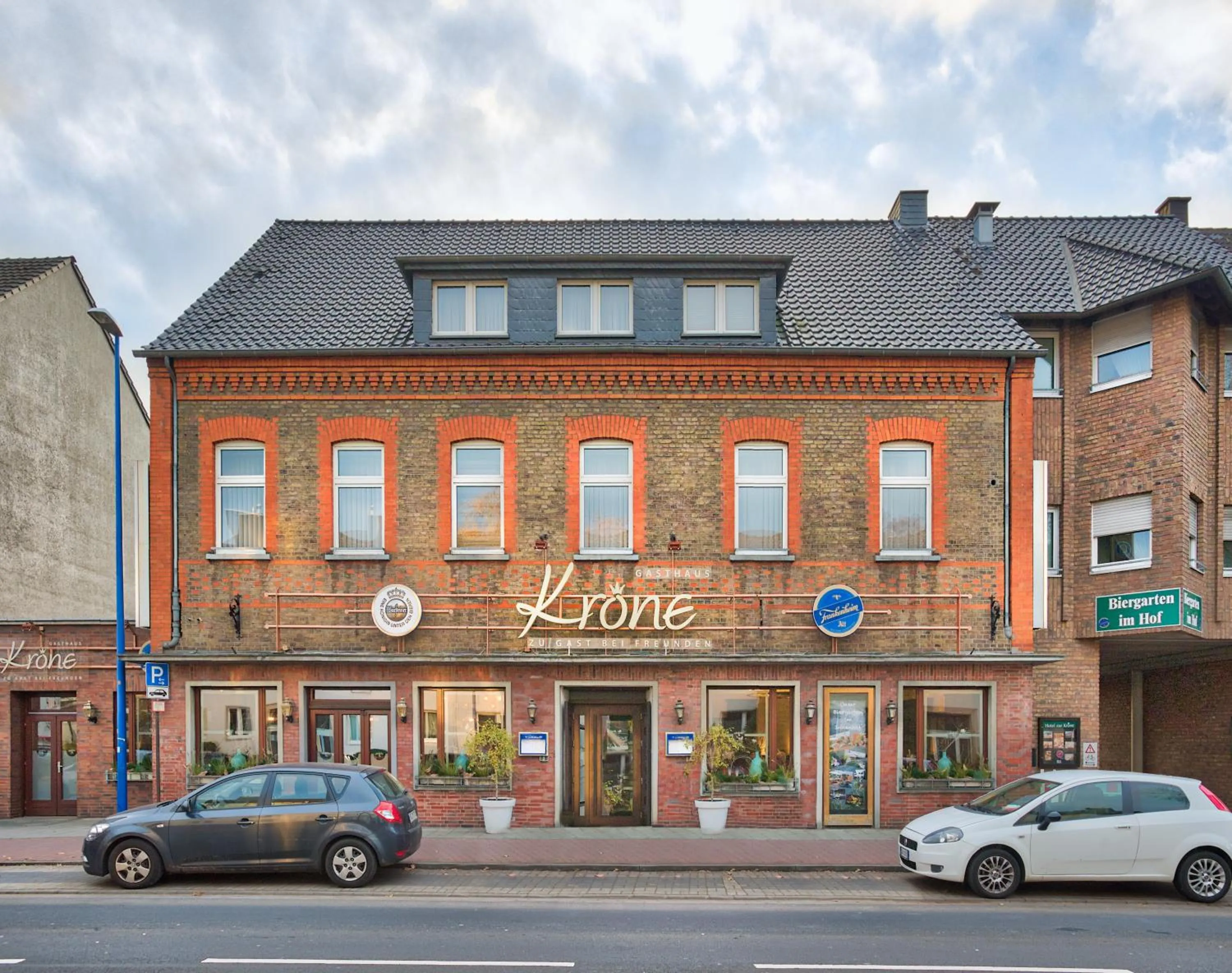 Property building in Hotel Zur Krone