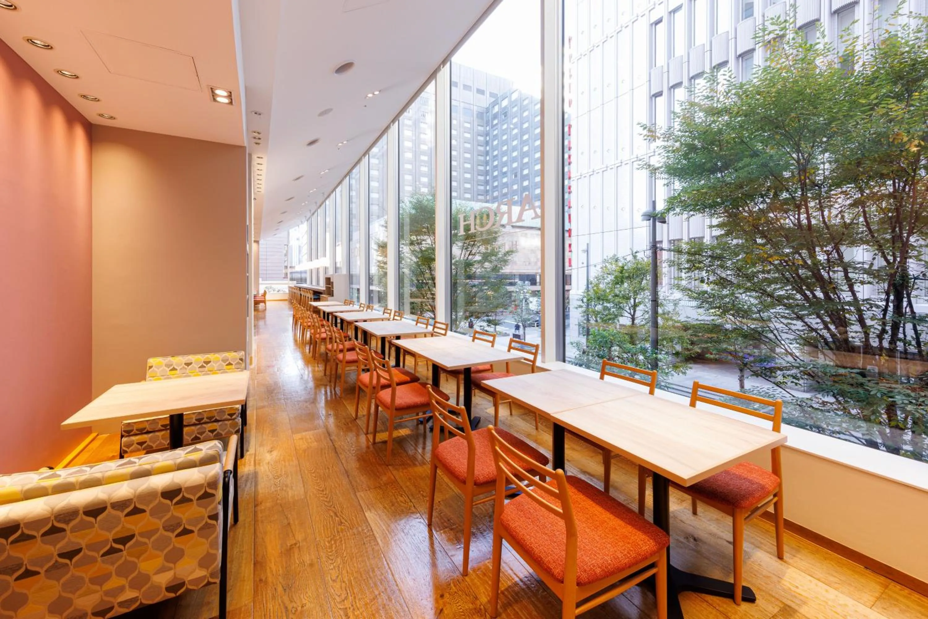 Restaurant/places to eat in remm Hibiya