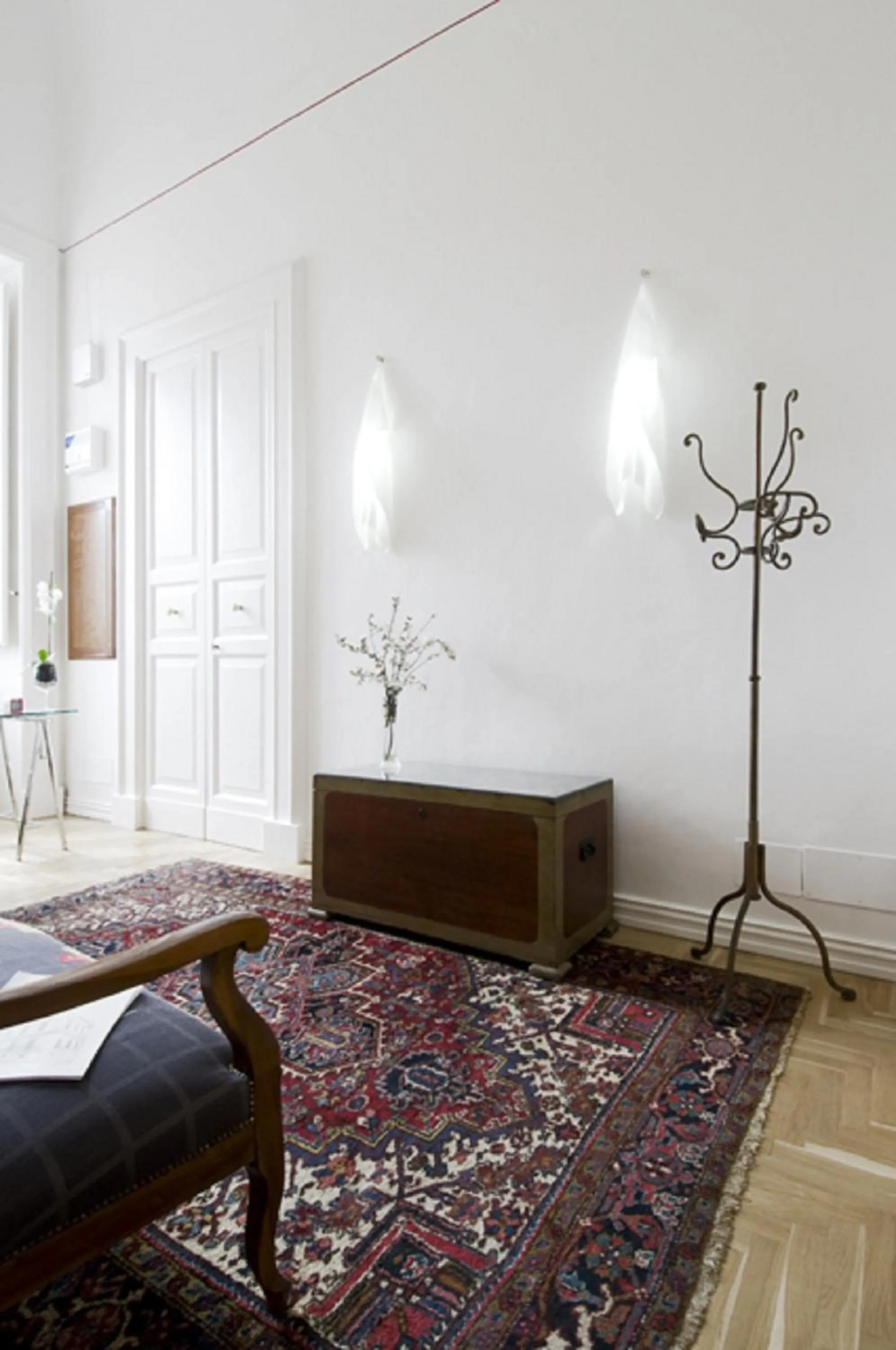 Decorative detail in Palazzo De Giorgi B&B