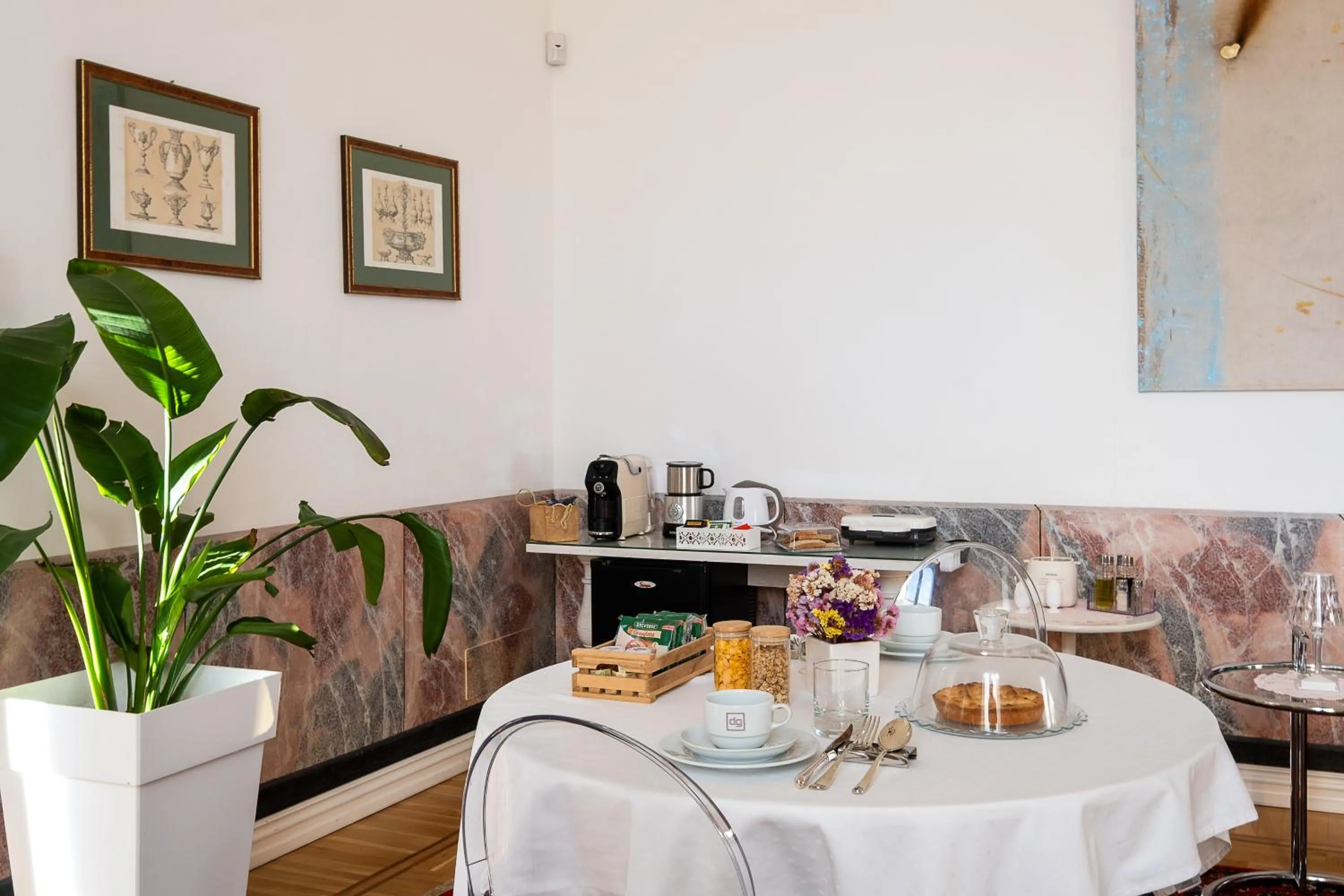 Breakfast in Palazzo De Giorgi B&B