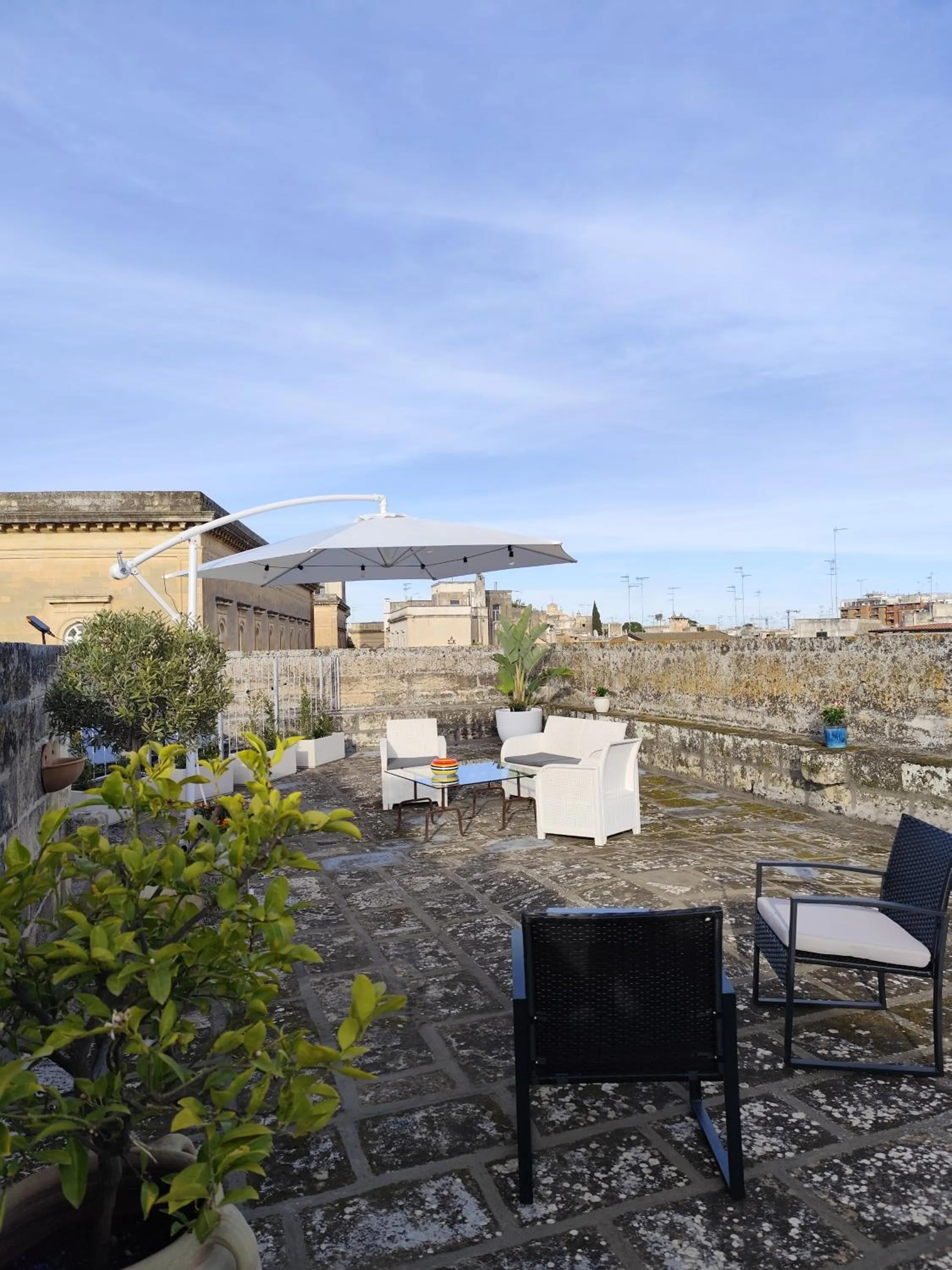 Day in Palazzo De Giorgi B&B