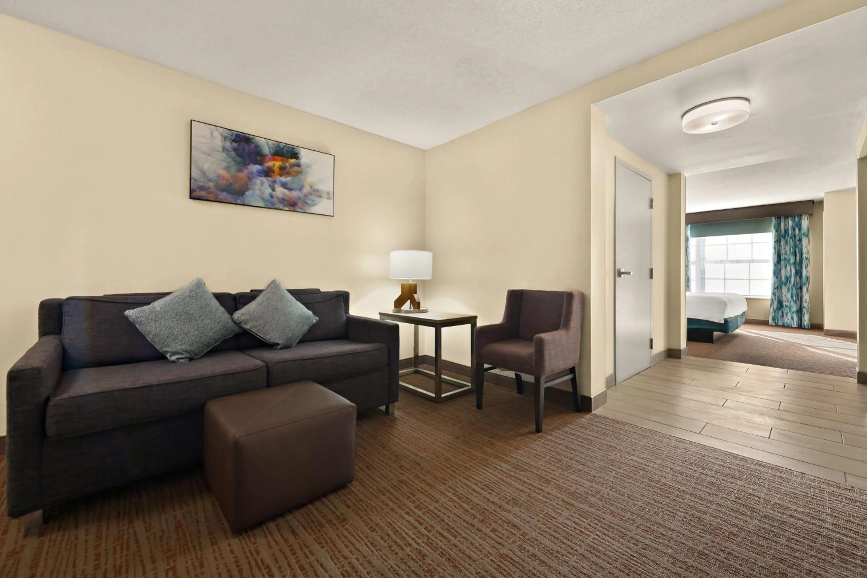 Living room in Hilton Garden Inn Williamsburg