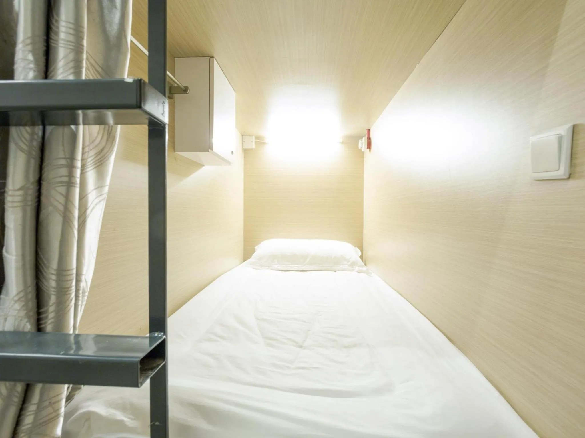 bunk bed, Bed in K2 Guesthouse Central