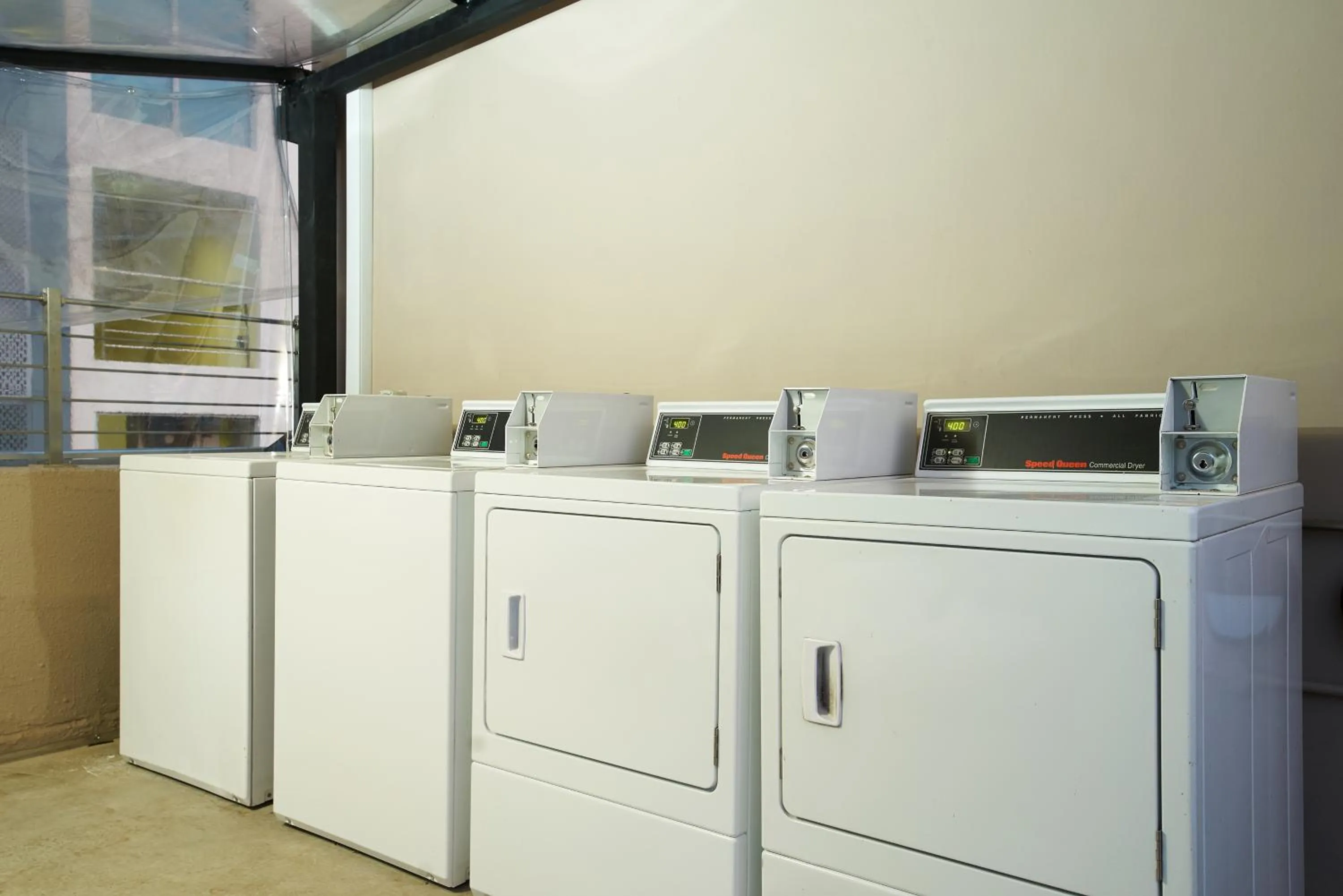 Area and facilities in K2 Guesthouse Central