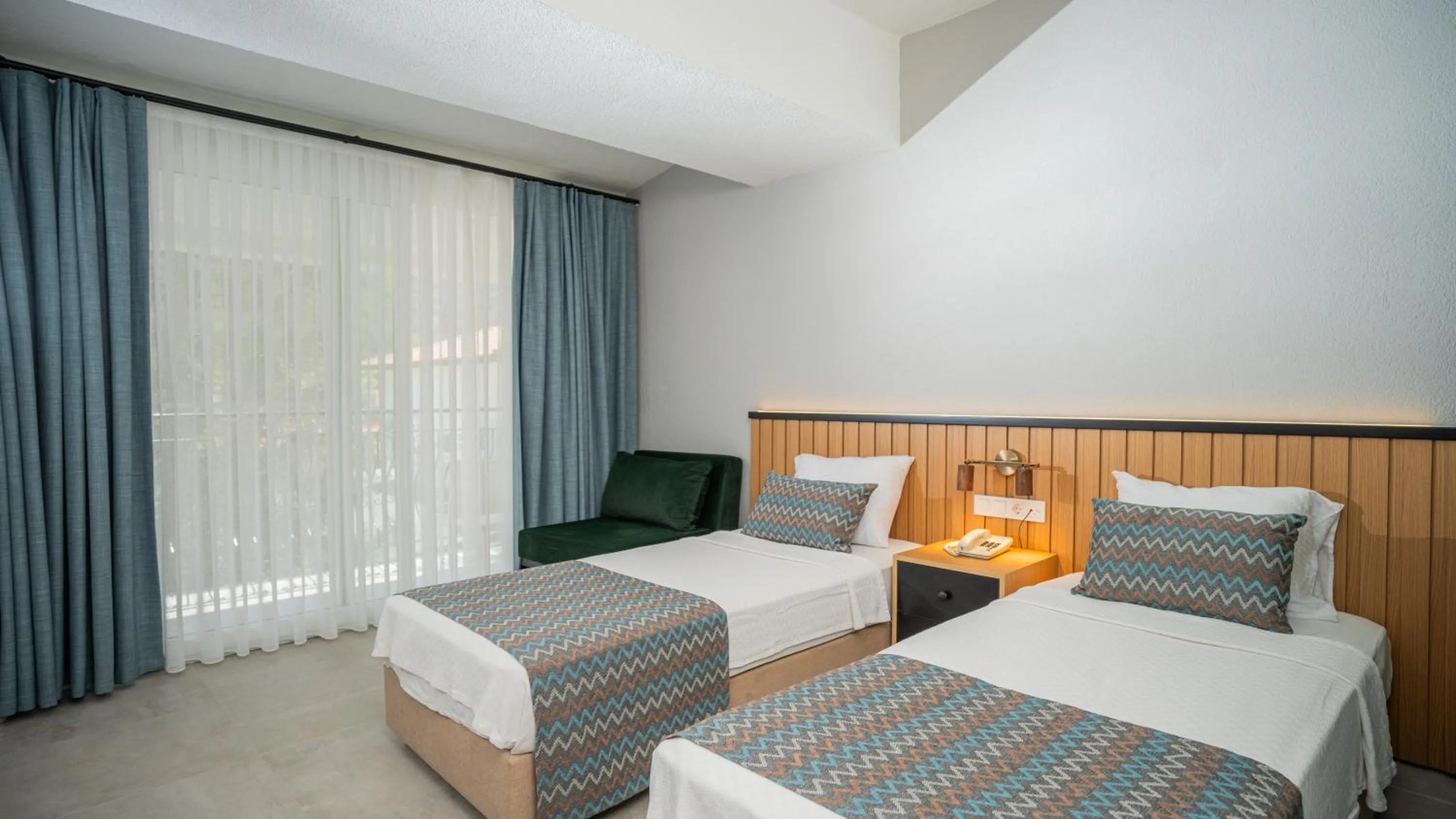 Bed in Hotel Karbel Sun