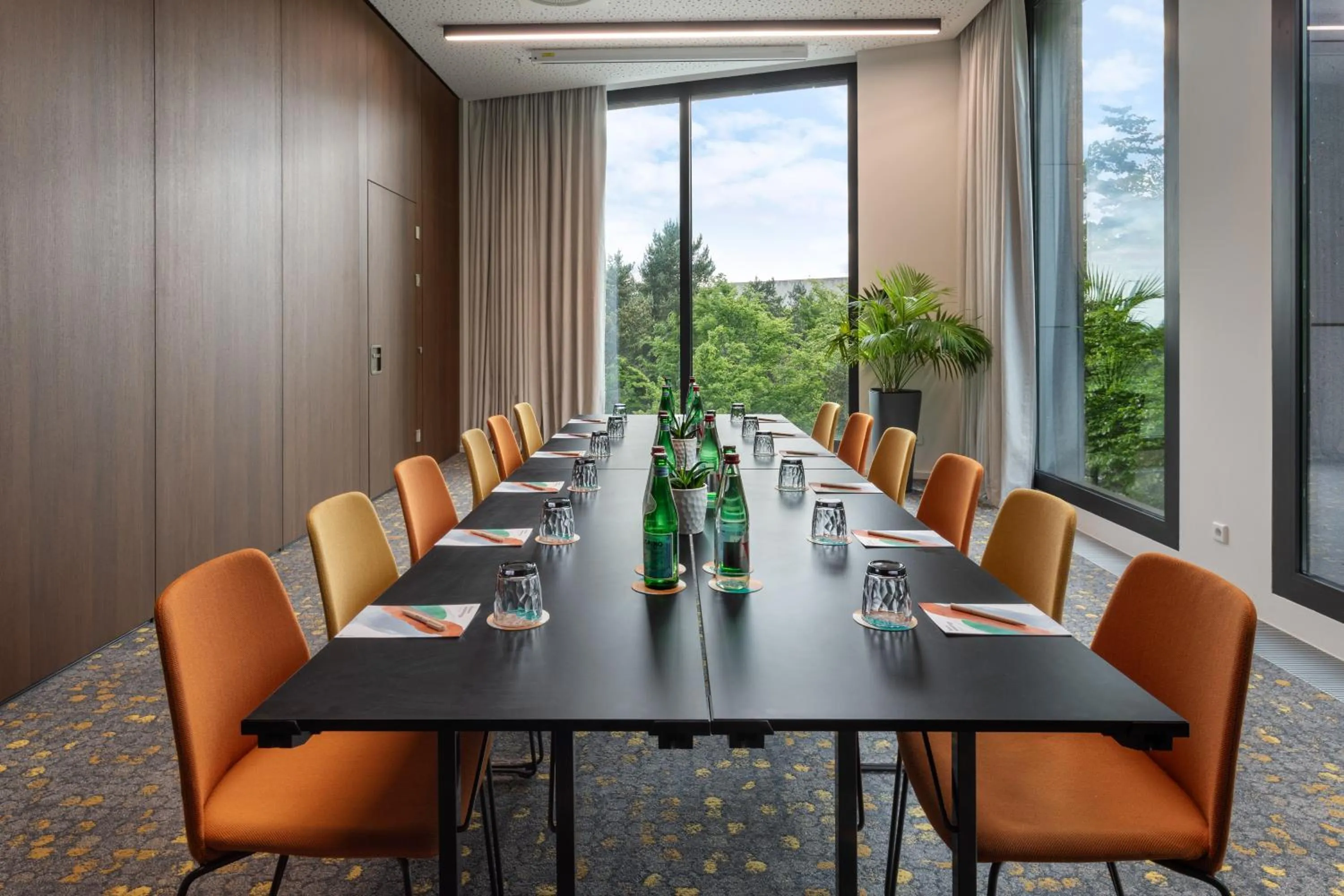 Meeting/conference room in Melia Luxembourg