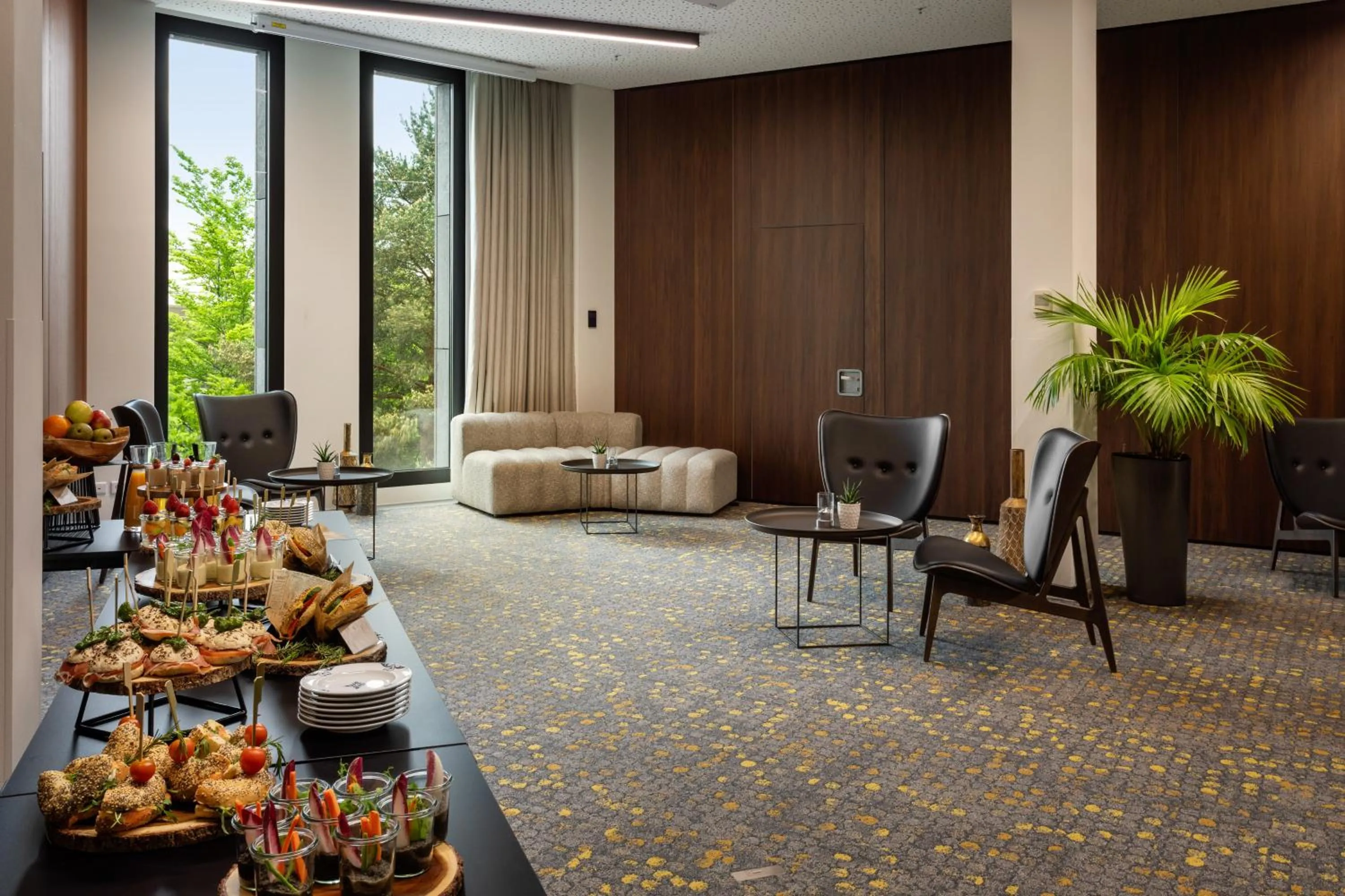 Living room in Melia Luxembourg