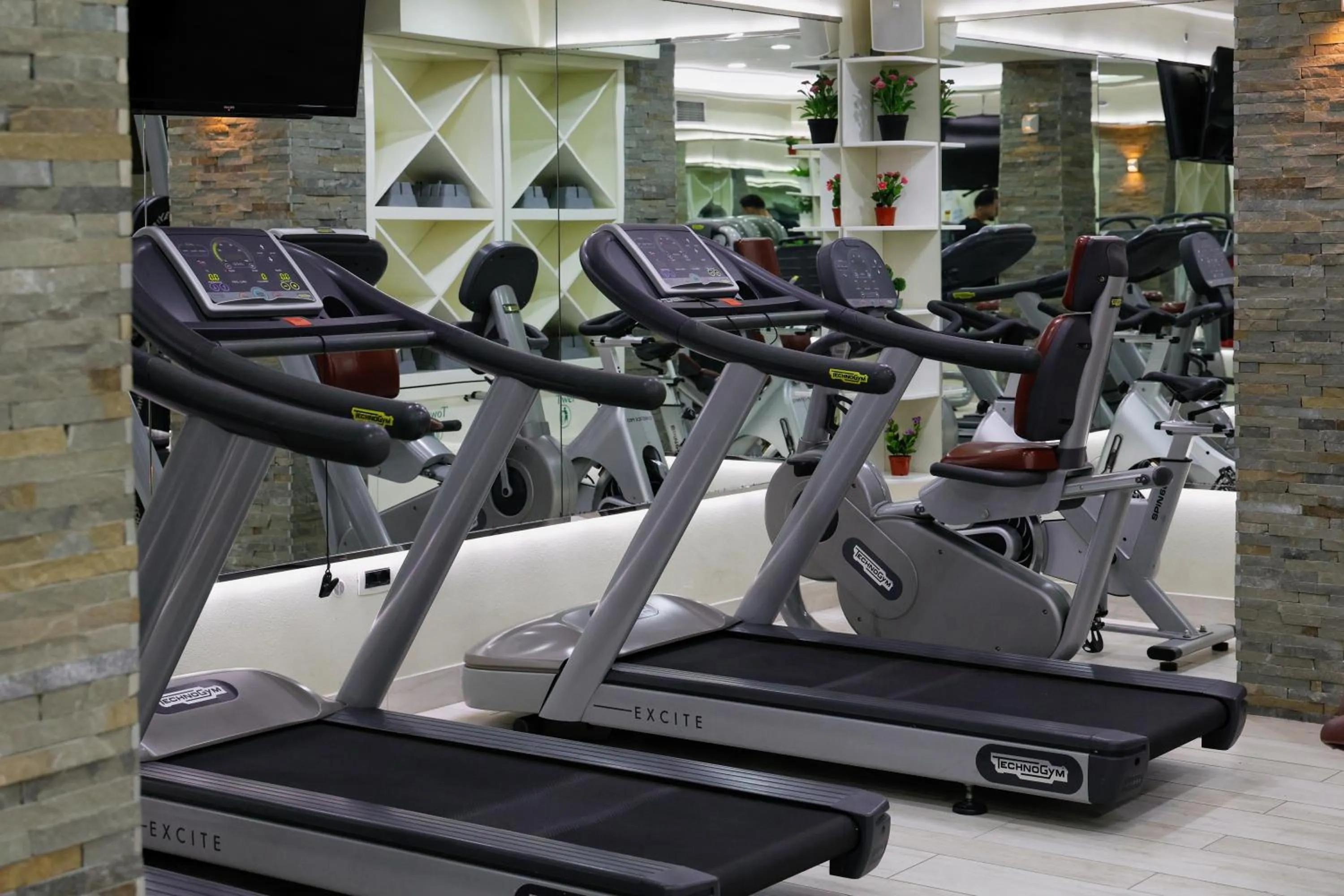 Fitness centre/facilities in Grand Hotel & Spa Tirana