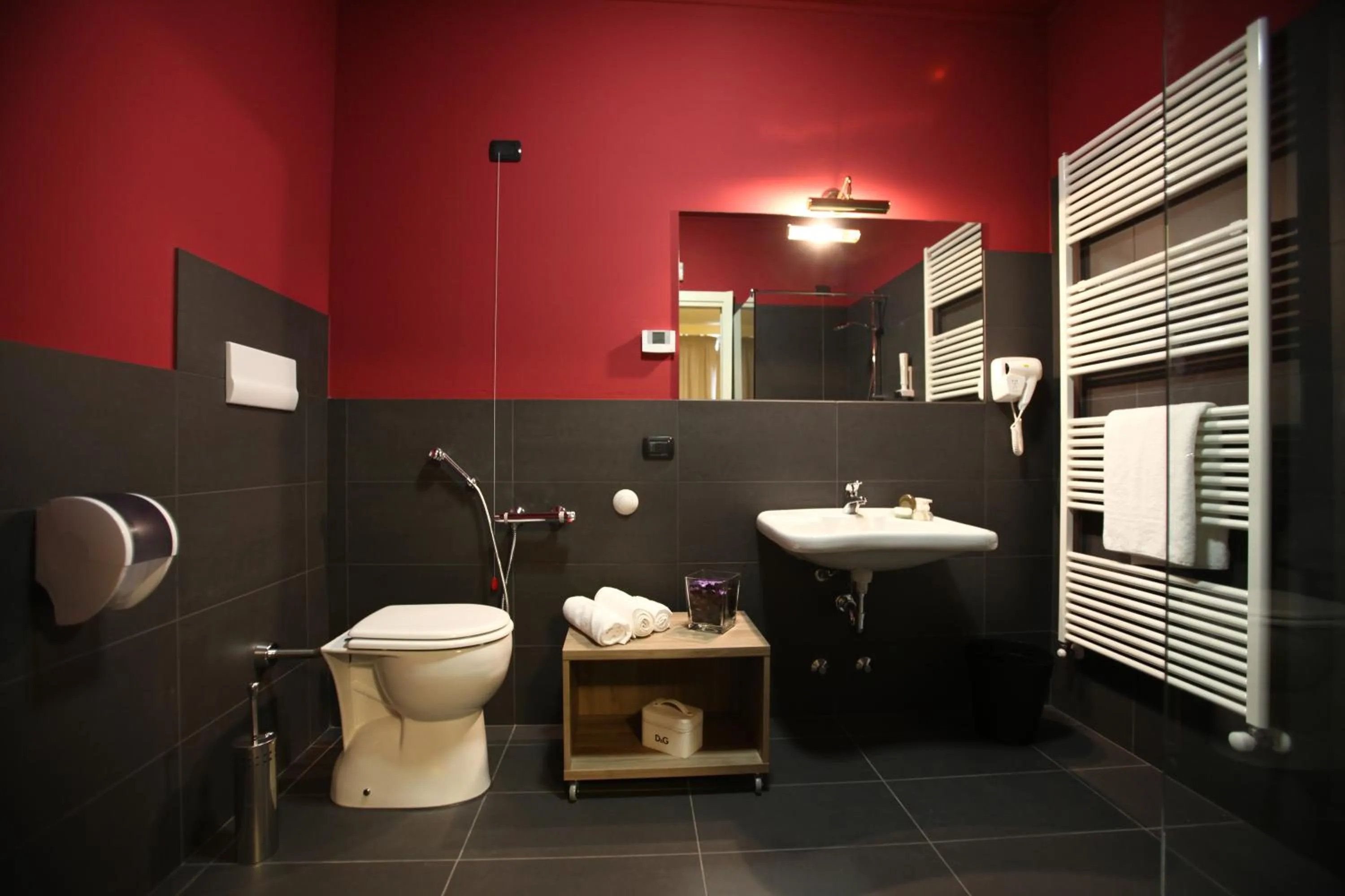 Bathroom in Valtidone Hotel