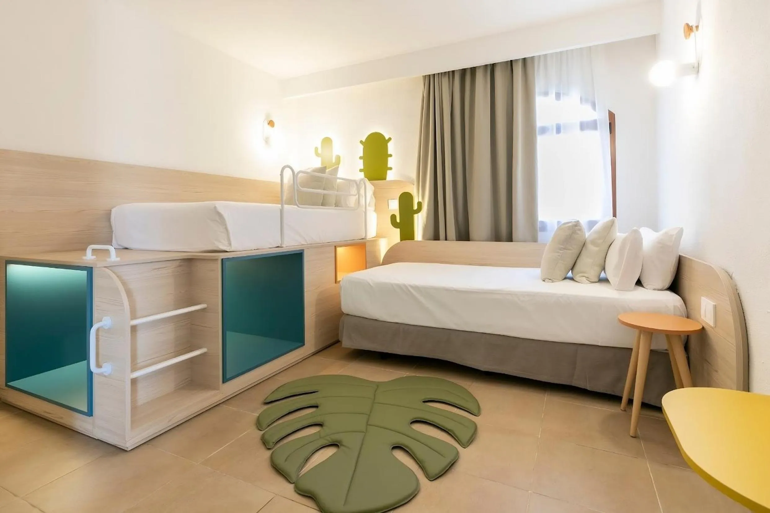 Bed in HD Parque Cristobal Gran Canaria