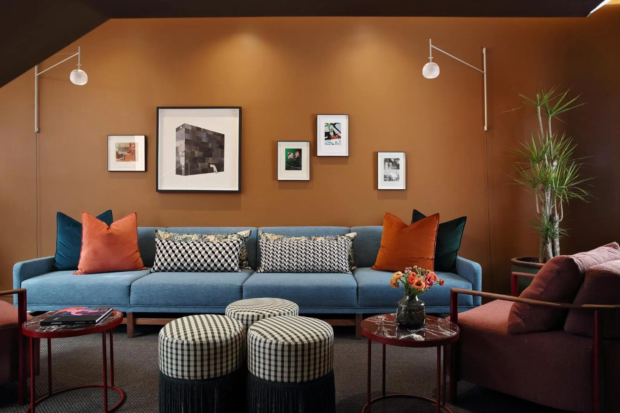 Lobby or reception in Home Suite Hotels Rosebank