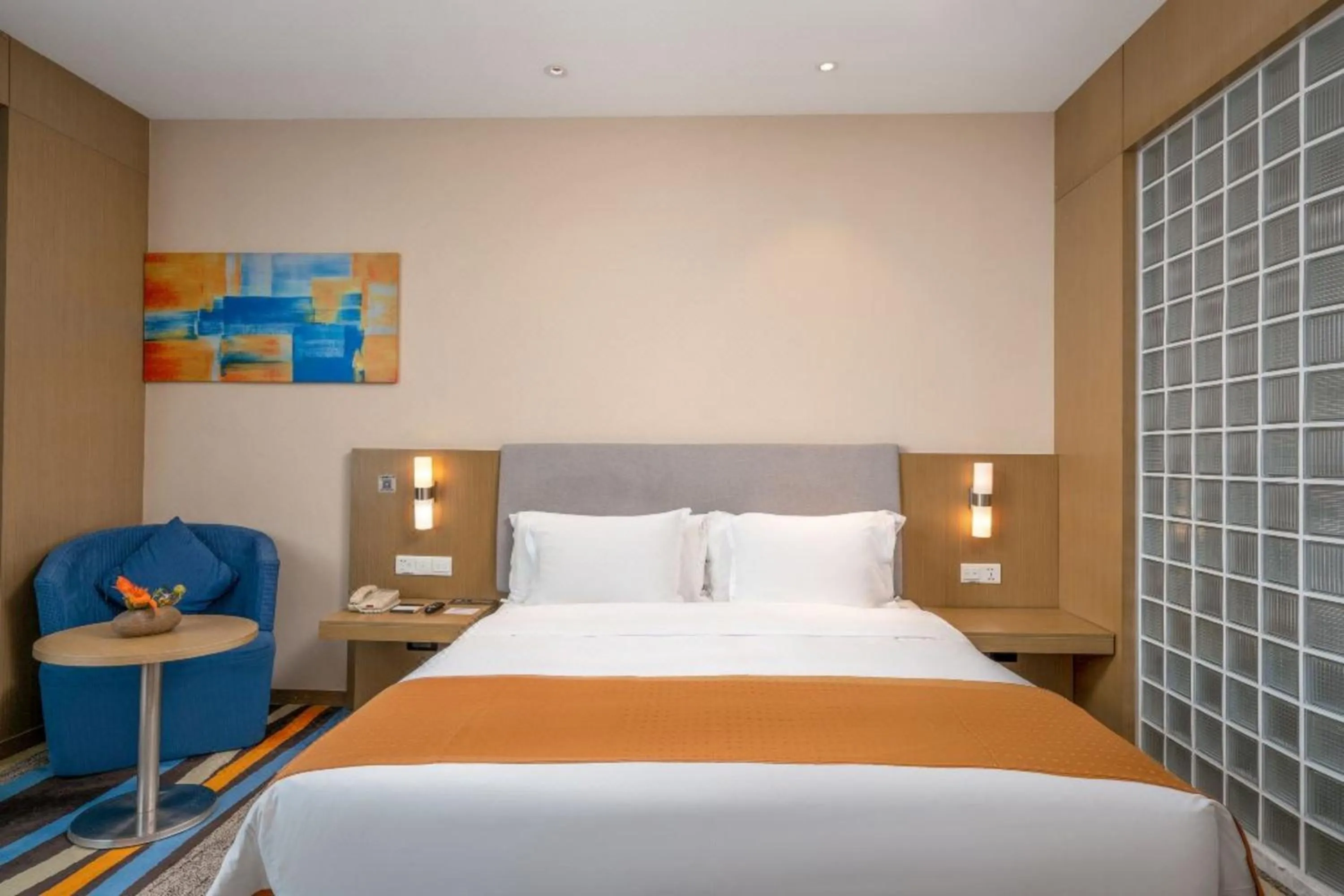 Bed in Guangzhou Baiyun Airport Rejoice by Argyle Hotel Rehe Metro Exit B --Free shuttle bus is provided during the 138th Canton Fair