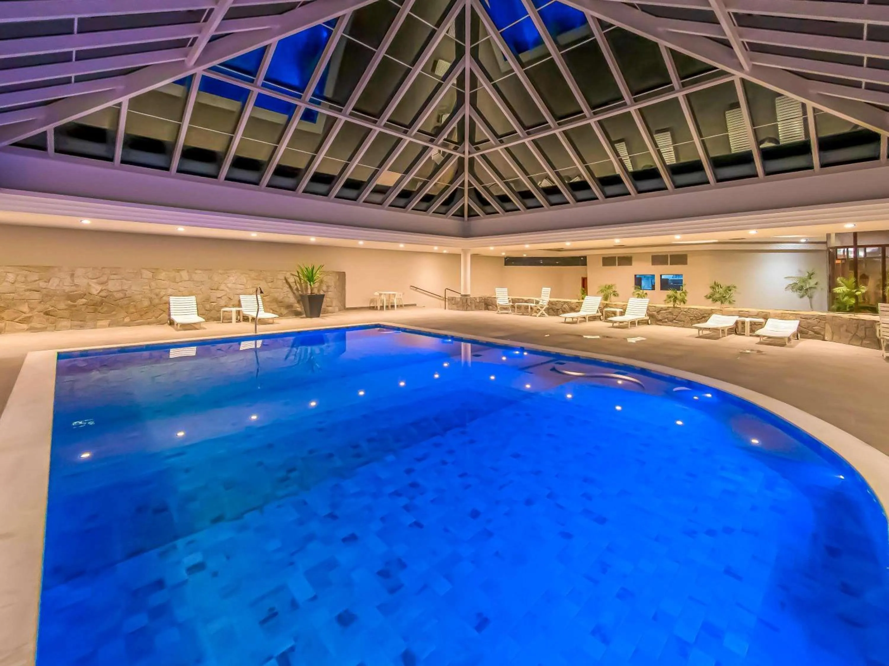 Pool view in ibis Styles Sorocaba Santa Rosalia