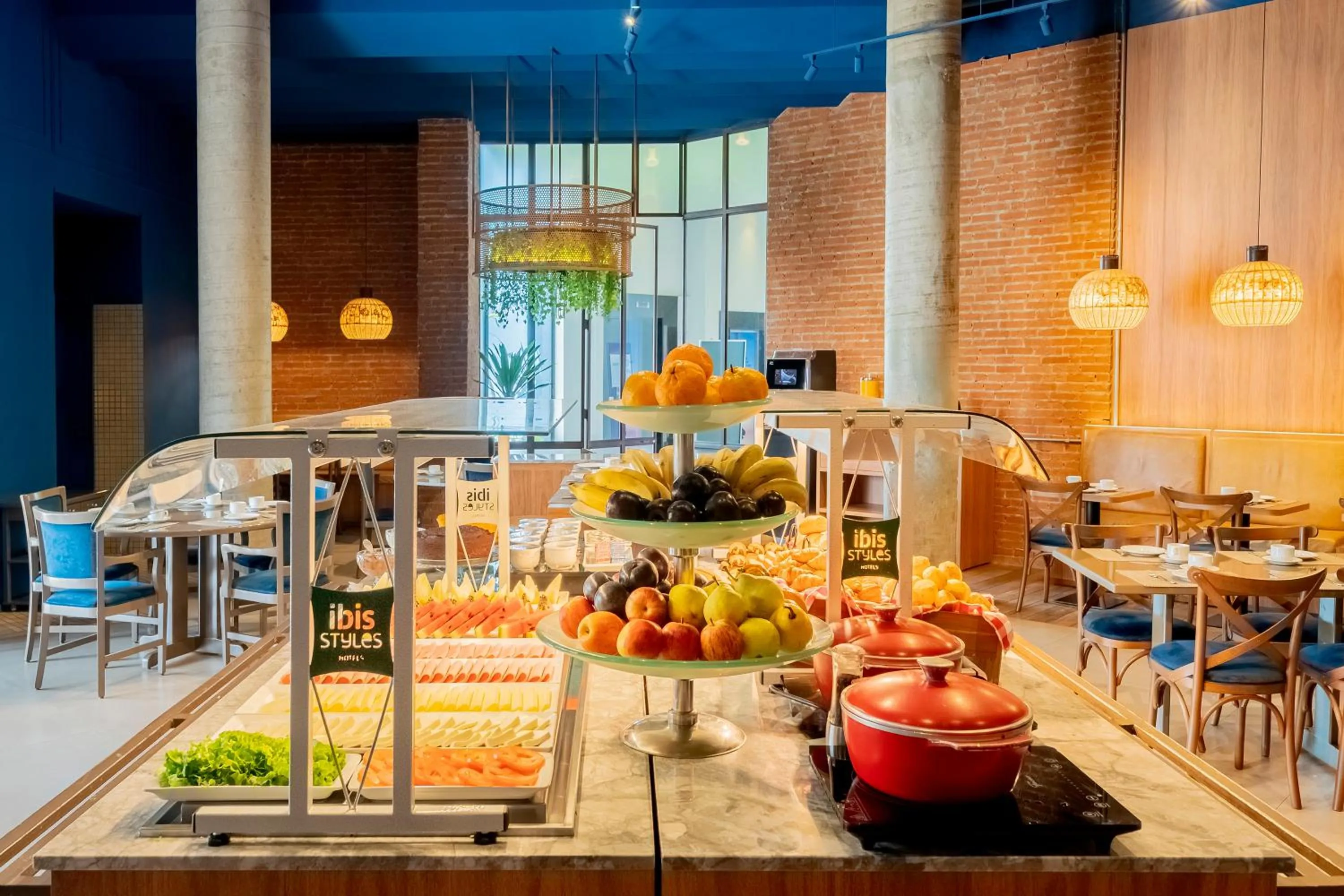 Buffet breakfast in ibis Styles Sorocaba Santa Rosalia