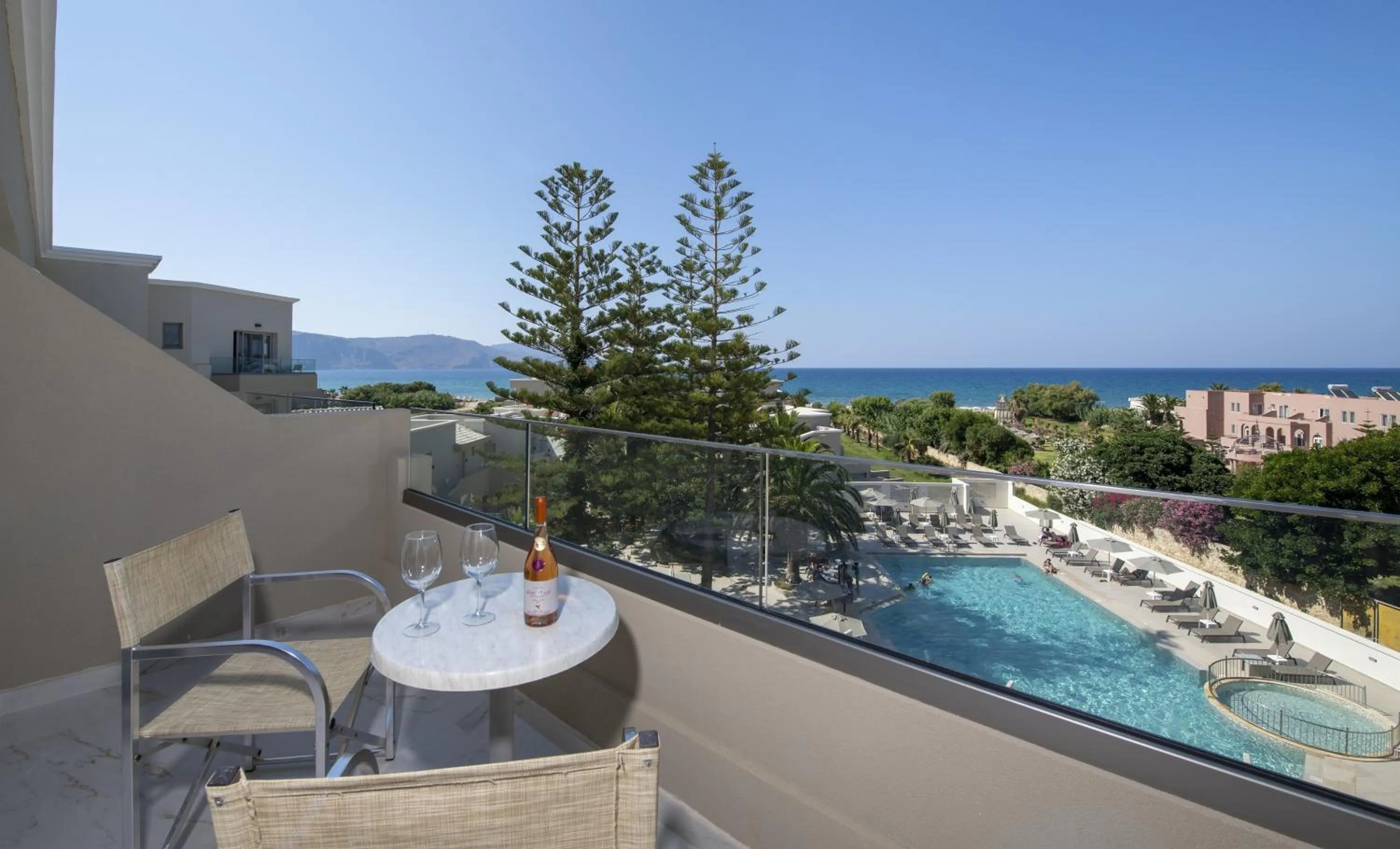 Vantaris Luxury Beach Resort