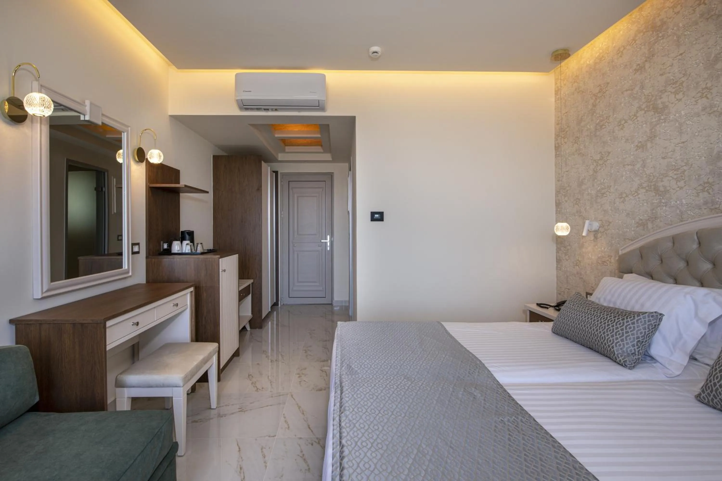 Bed in Vantaris Luxury Beach Resort