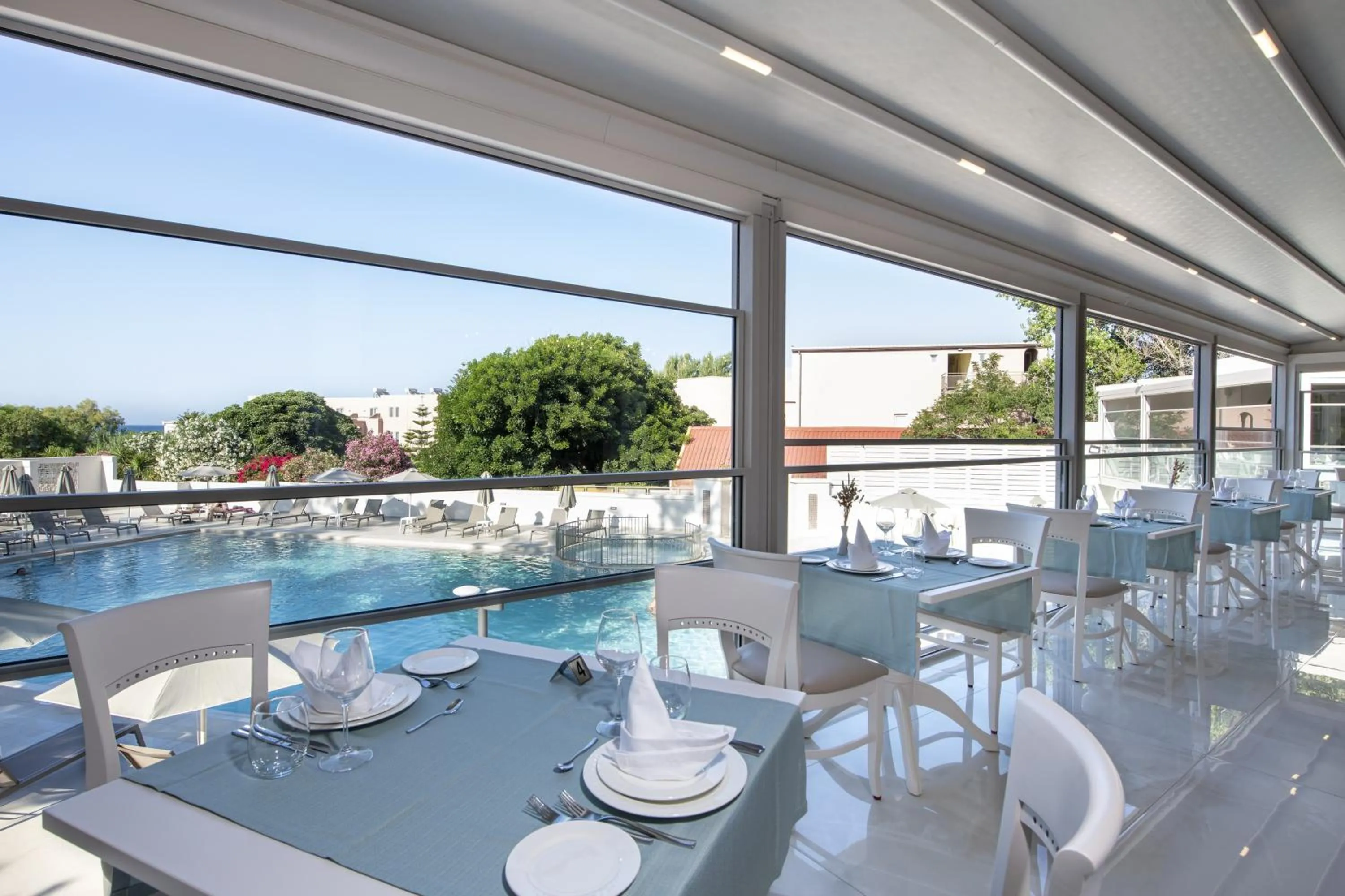 Vantaris Luxury Beach Resort