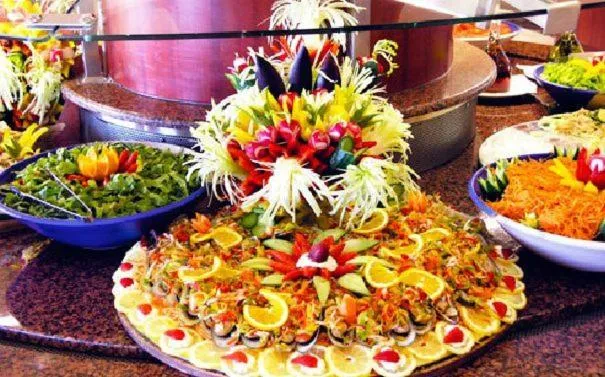 Food in Vantaris Luxury Beach Resort