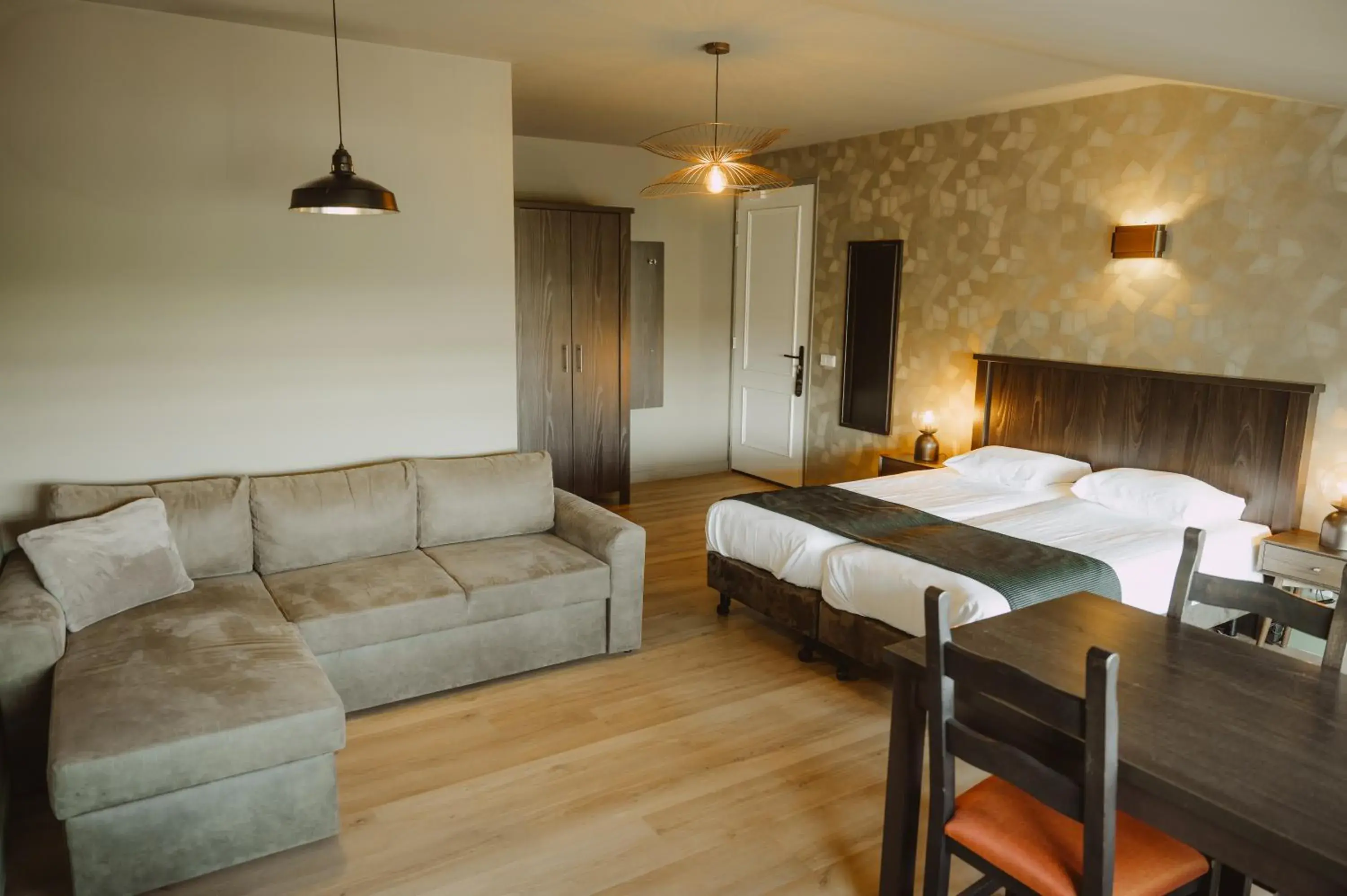 Family Room - single occupancy in Hotel Restaurant D'n Dries Family Room - single occupancy in Hotel Restaurant D'n Dries