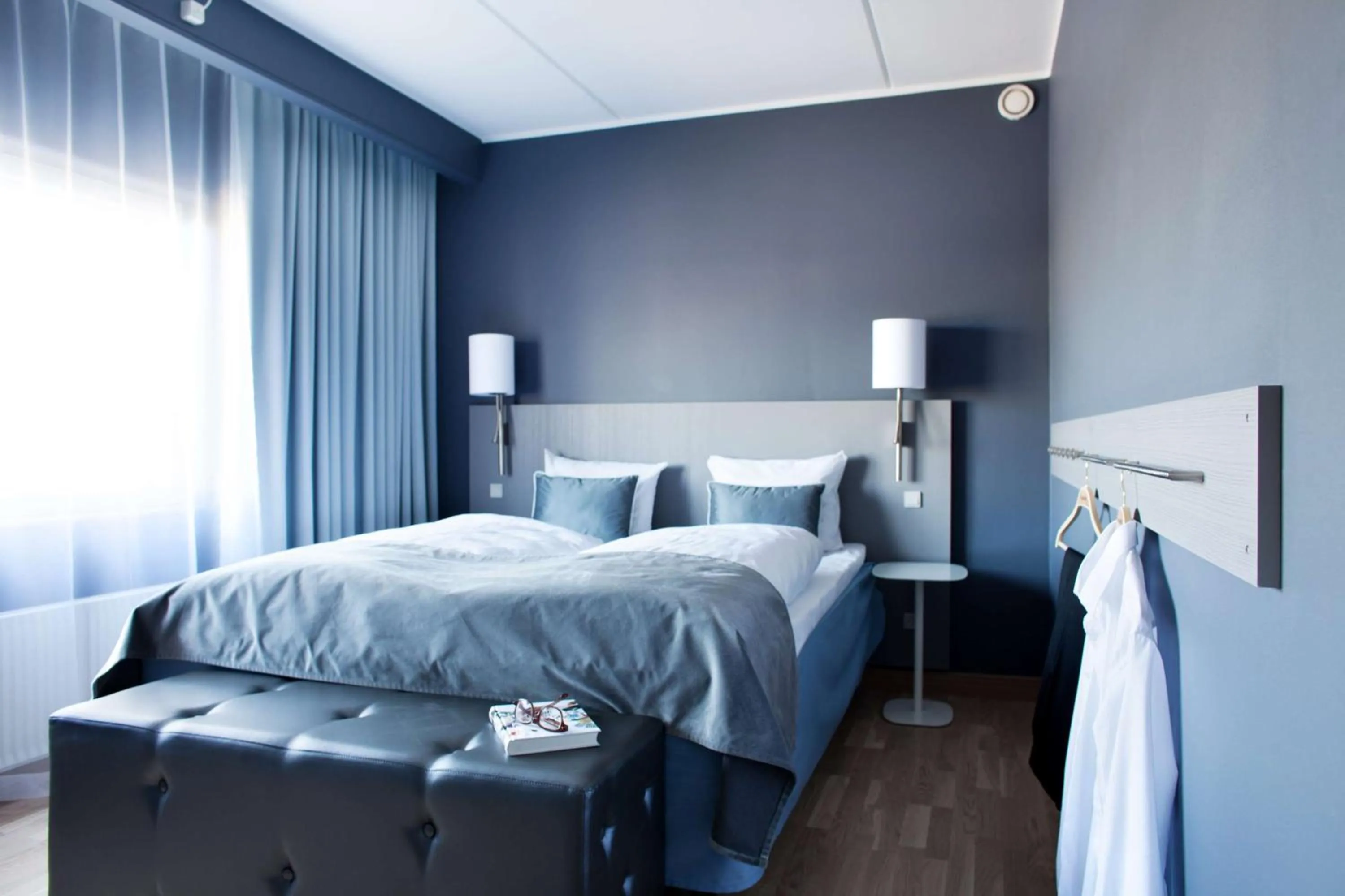 Bedroom, Bed in Scandic Kolding