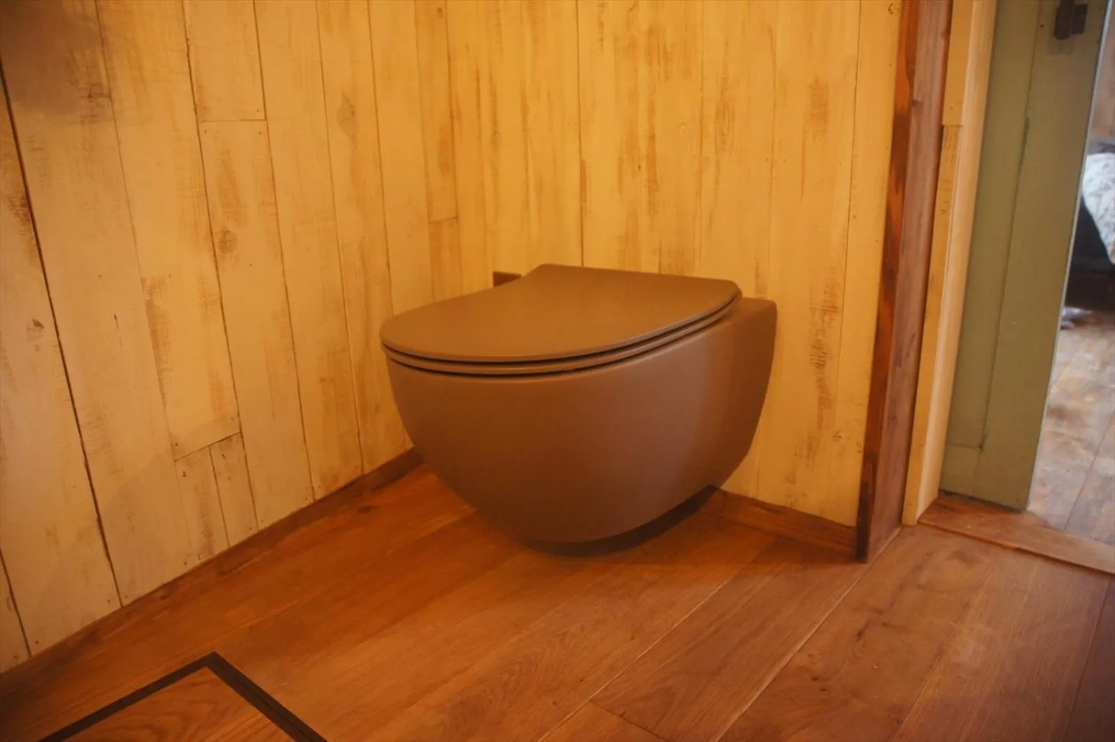 Toilet in Saku Cafe