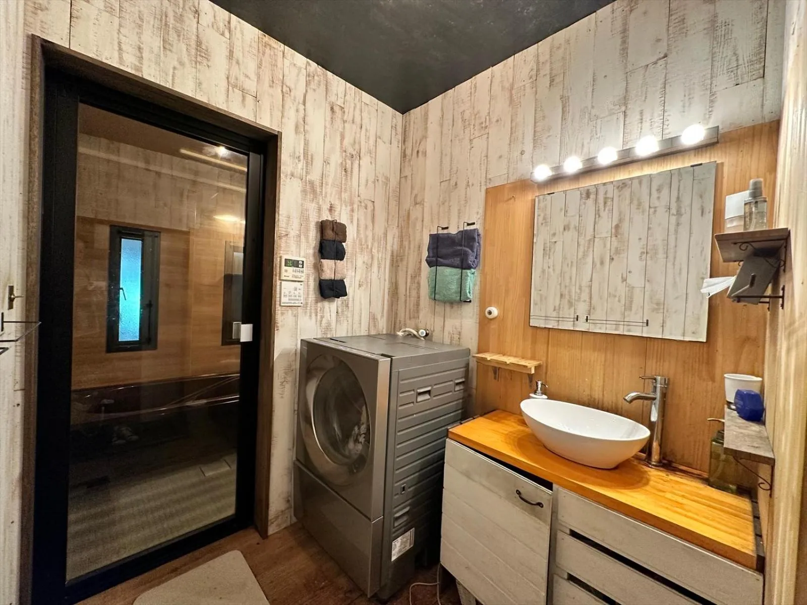 Bathroom in Saku Cafe