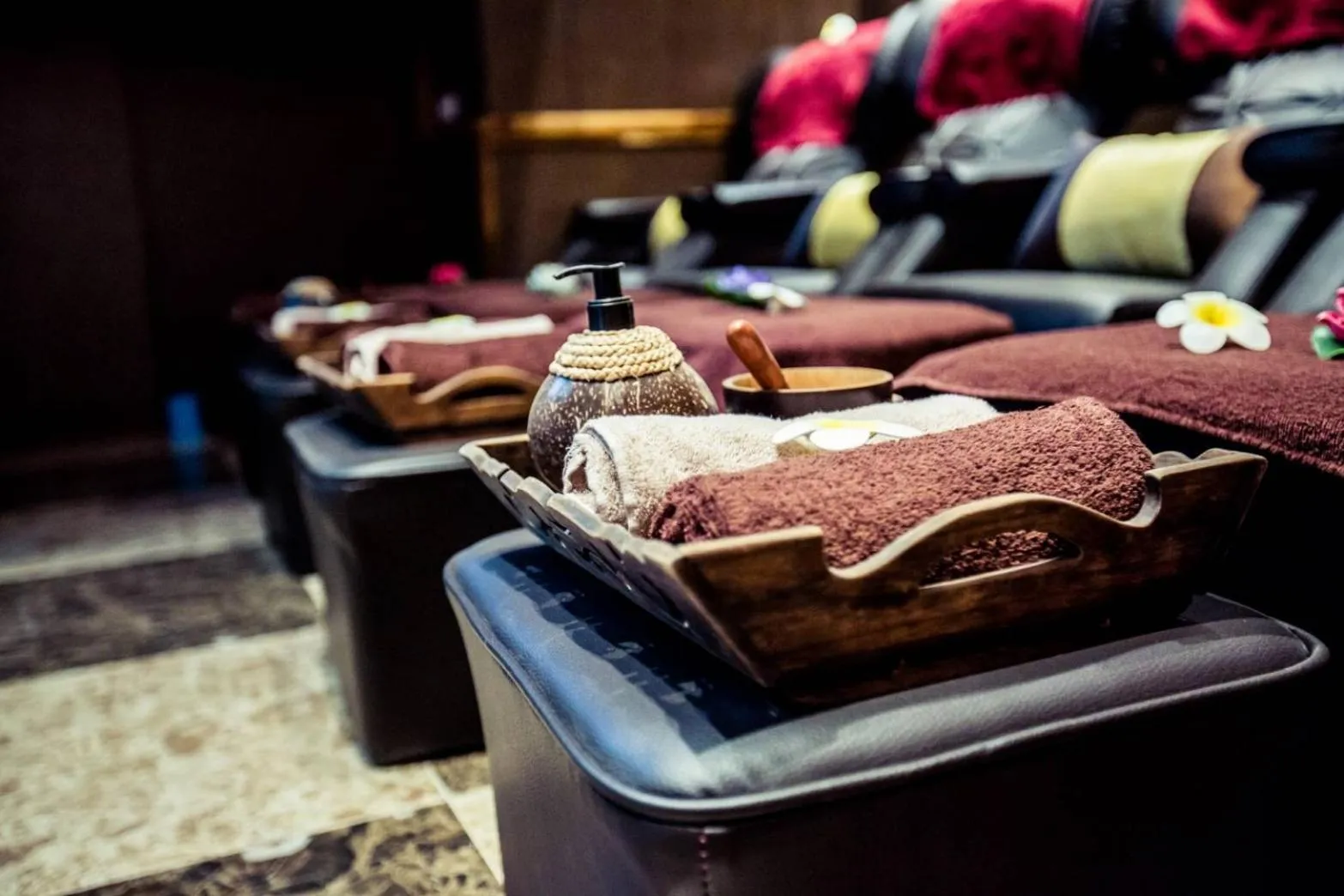 Massage in Grand Parazo Hotel Suvarnbhumi Airport