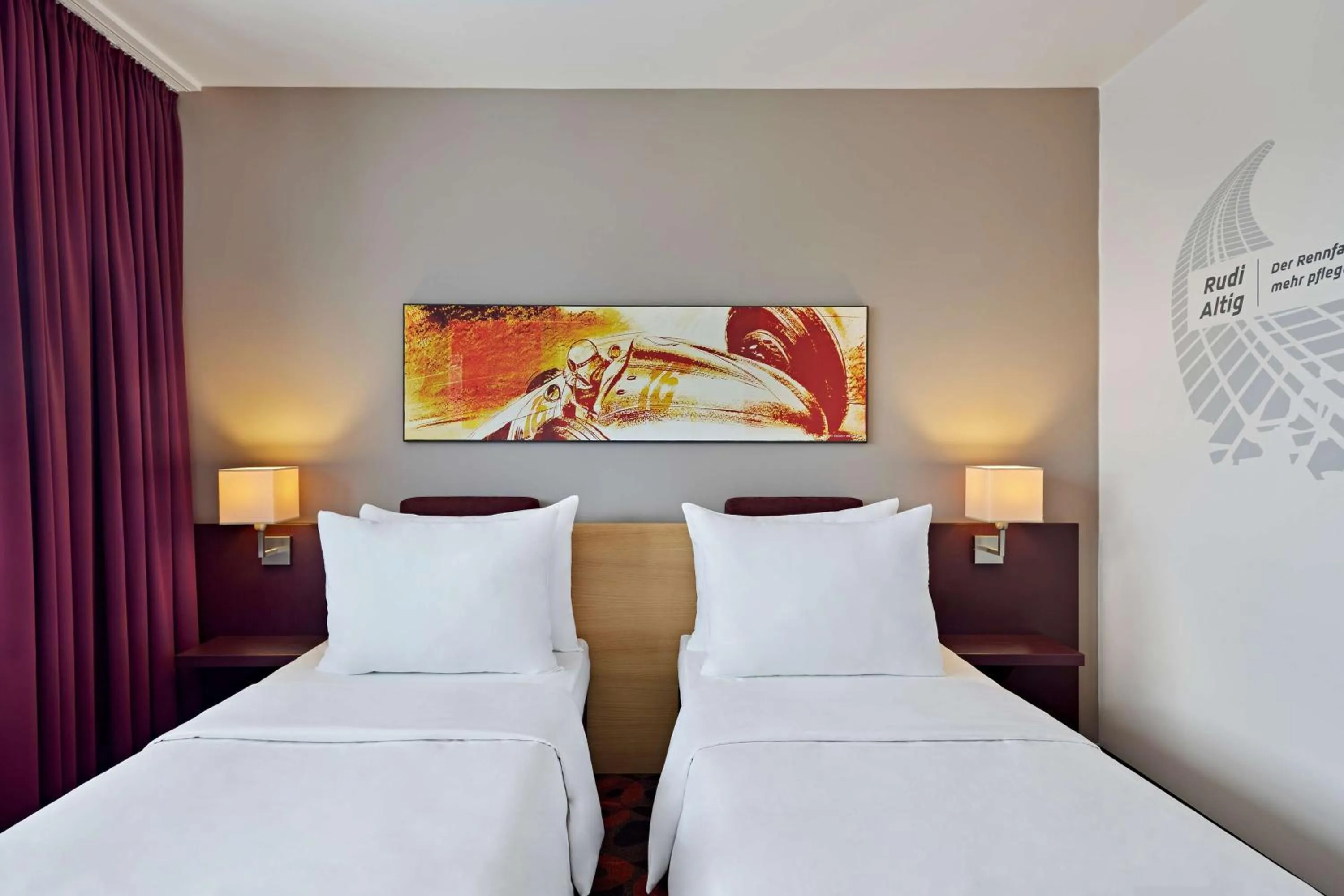 Bed in Nürburgring Motorsport Hotel