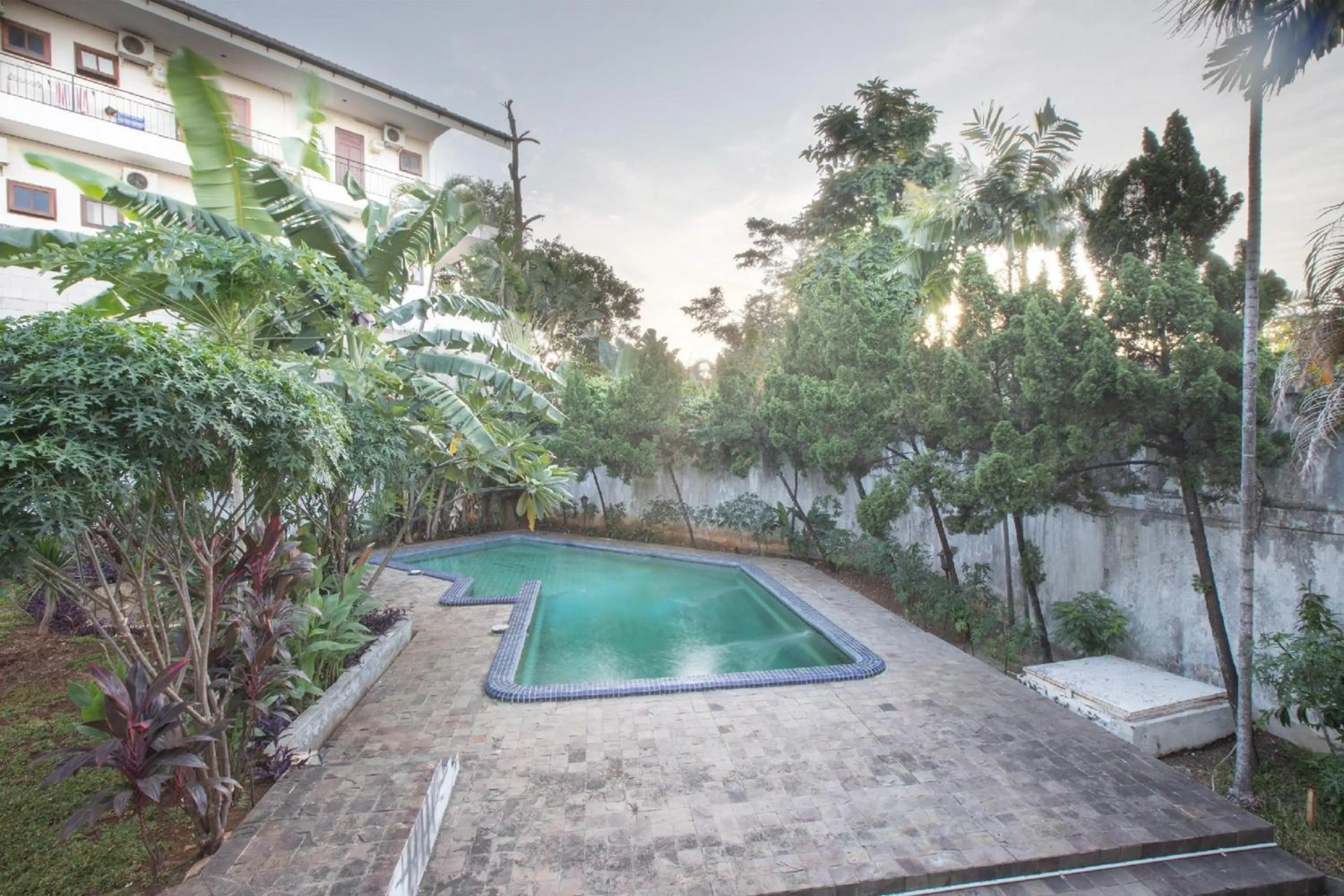 Swimming pool in Capital O 332 Residence G17 Kemang