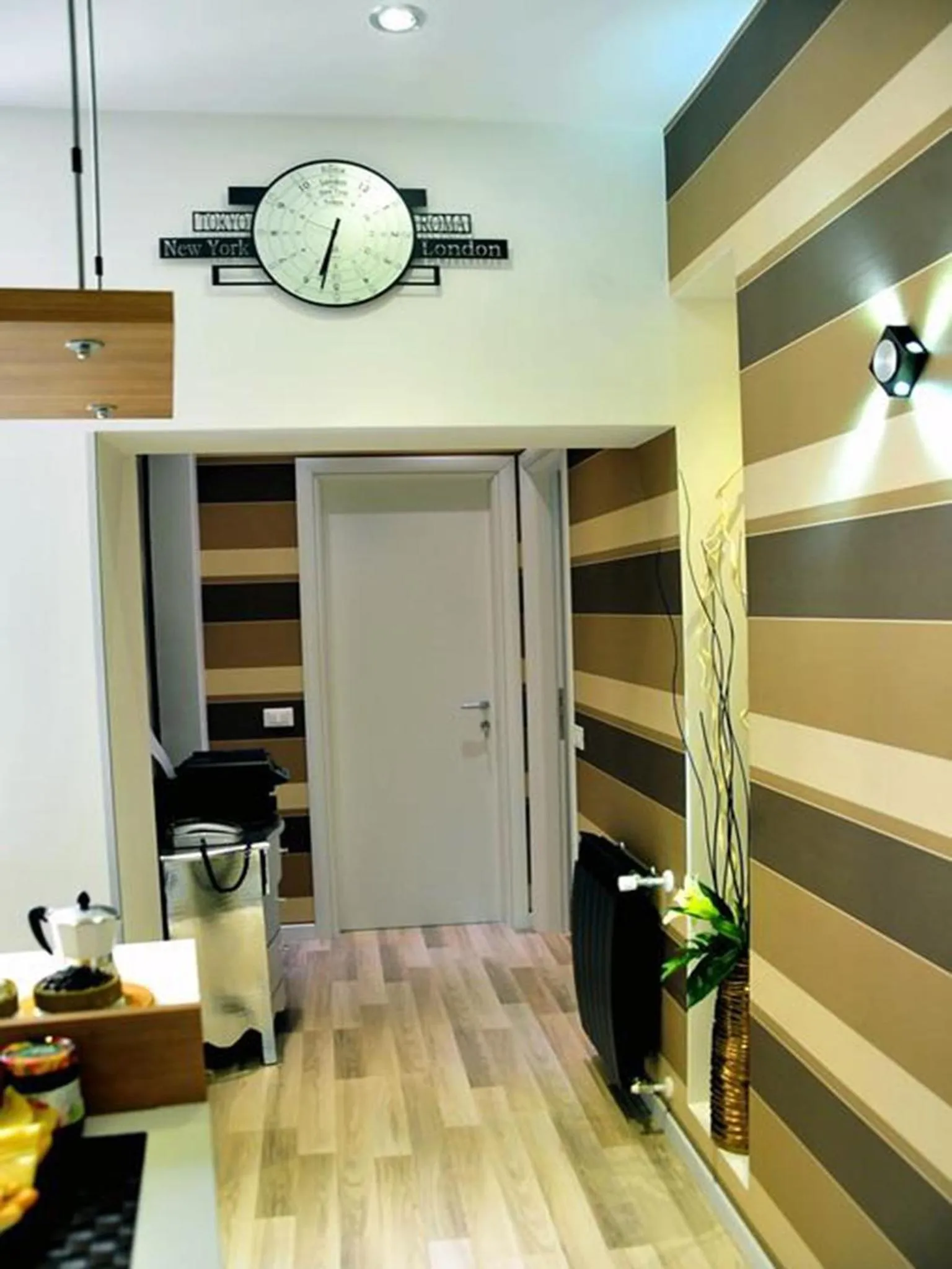 Facade/entrance in Livingvaticano