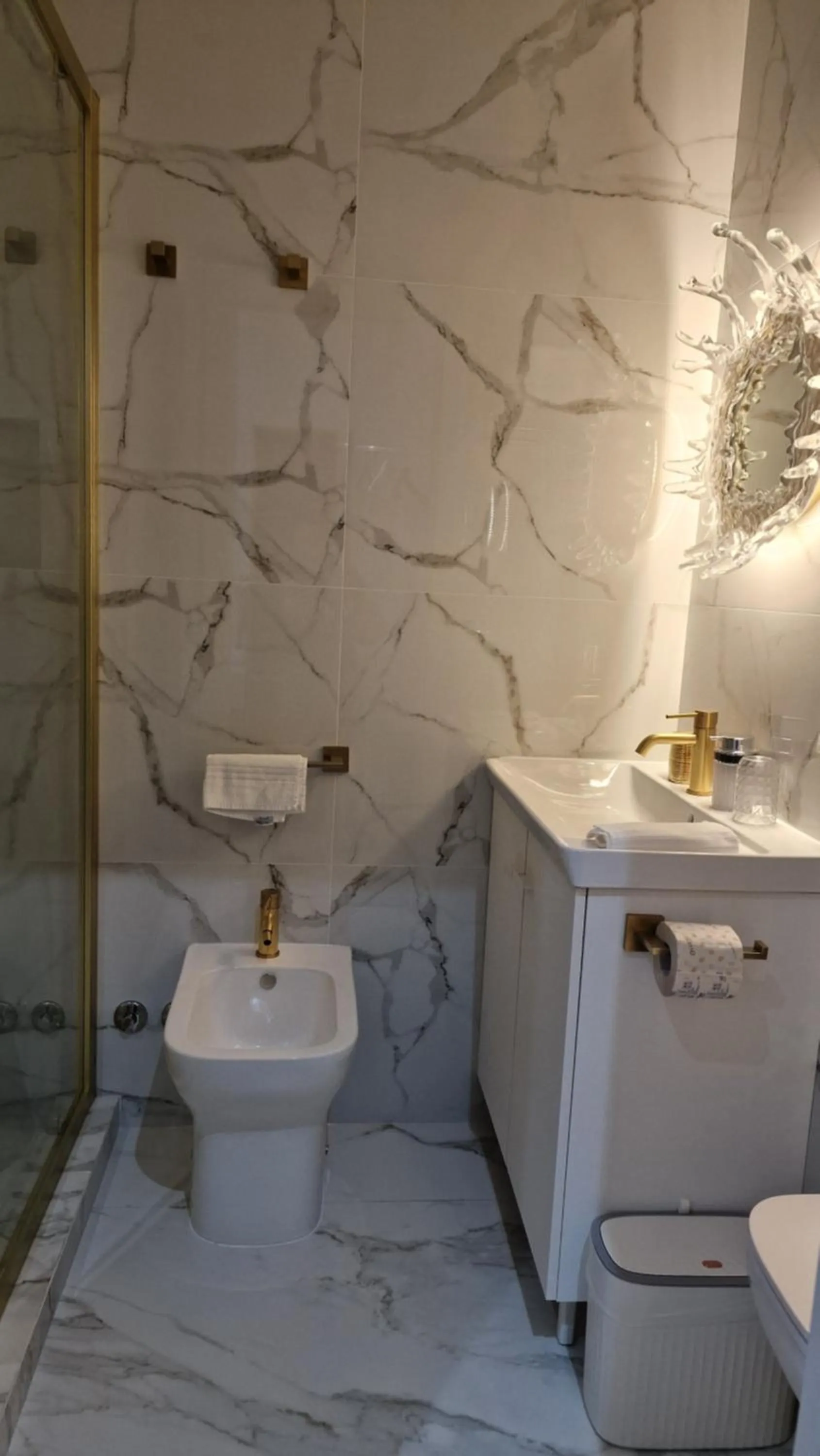 Bathroom in Livingvaticano