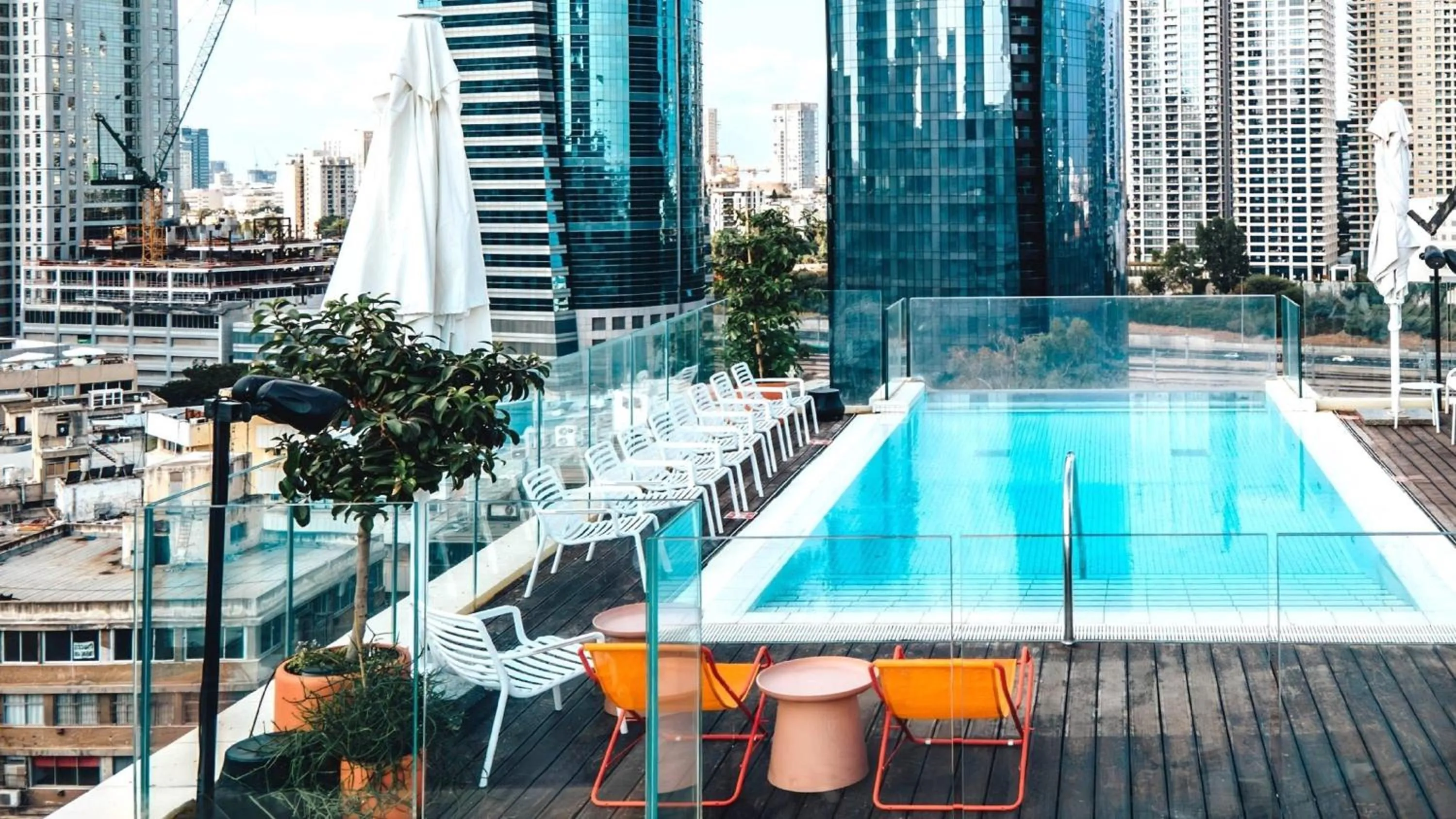 Swimming pool in Hotel Indigo Tel Aviv - Diamond District by IHG