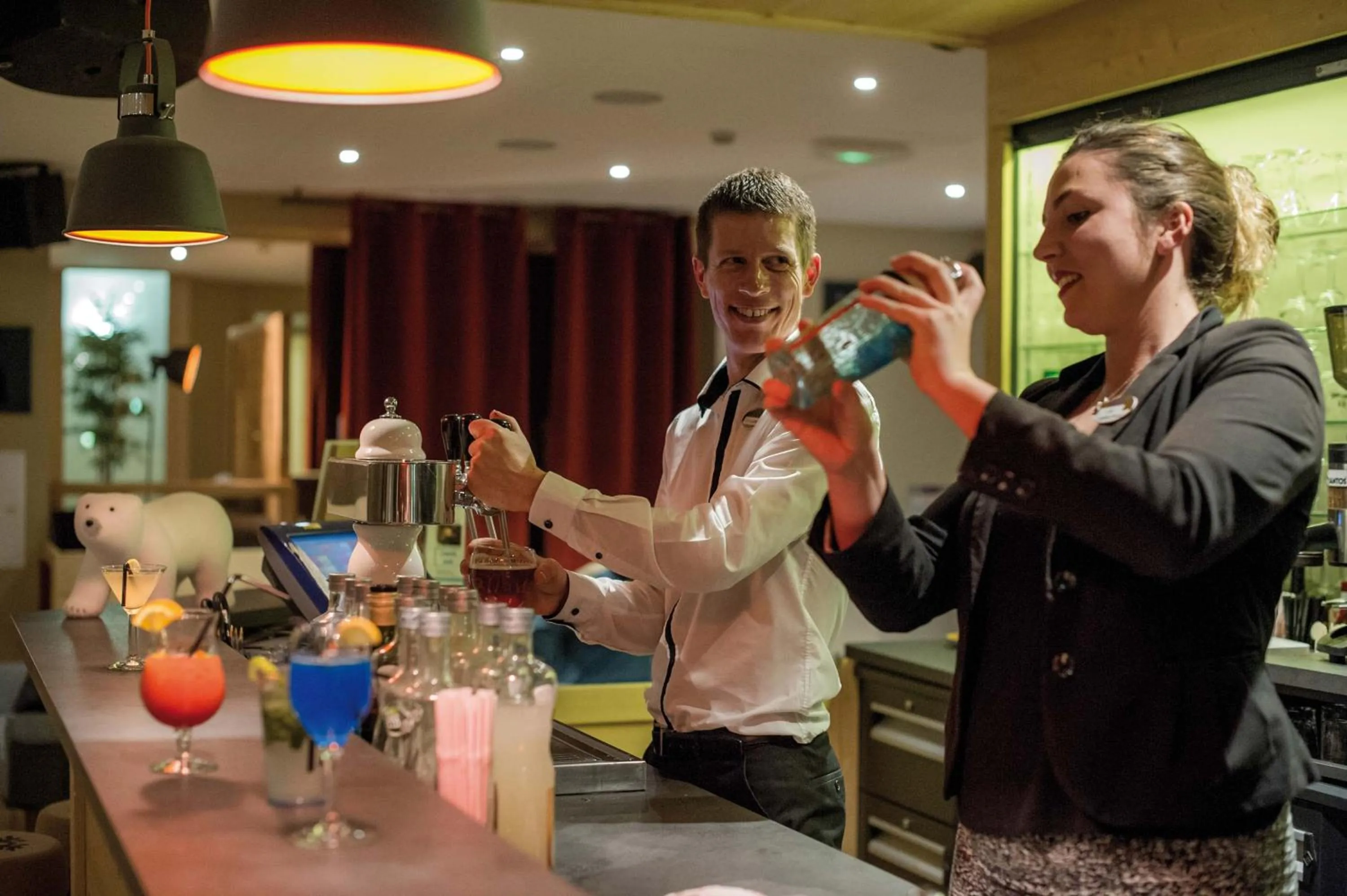 Staff in Club Vacances Bleues Les Alpes d'Azur