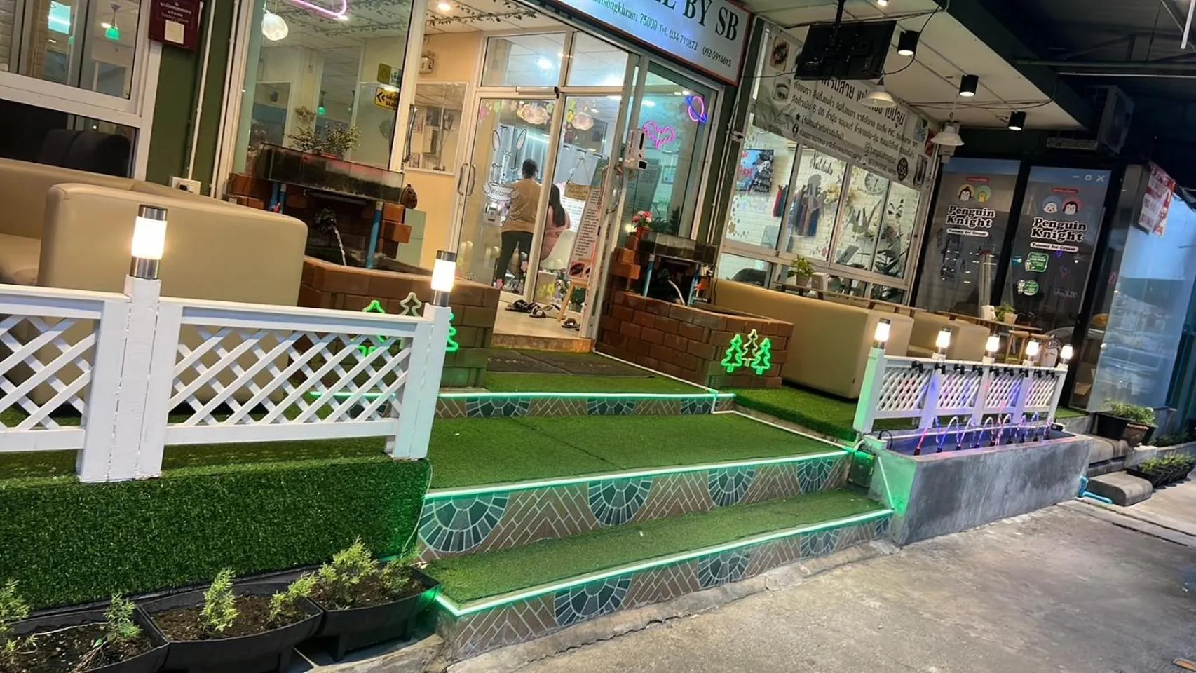 Alongkorn hotel by SB