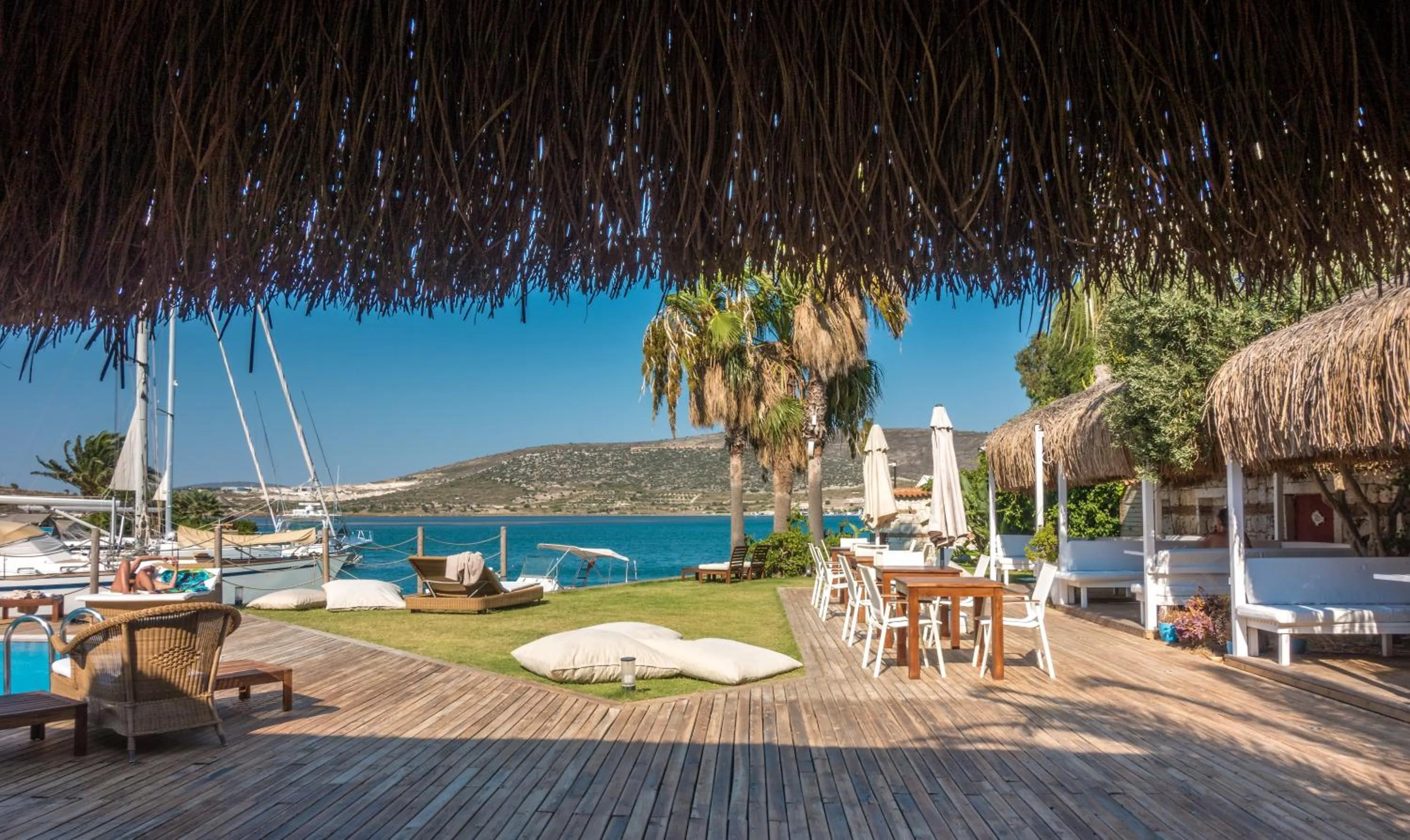 Swimming pool in Port Alacati Hotel