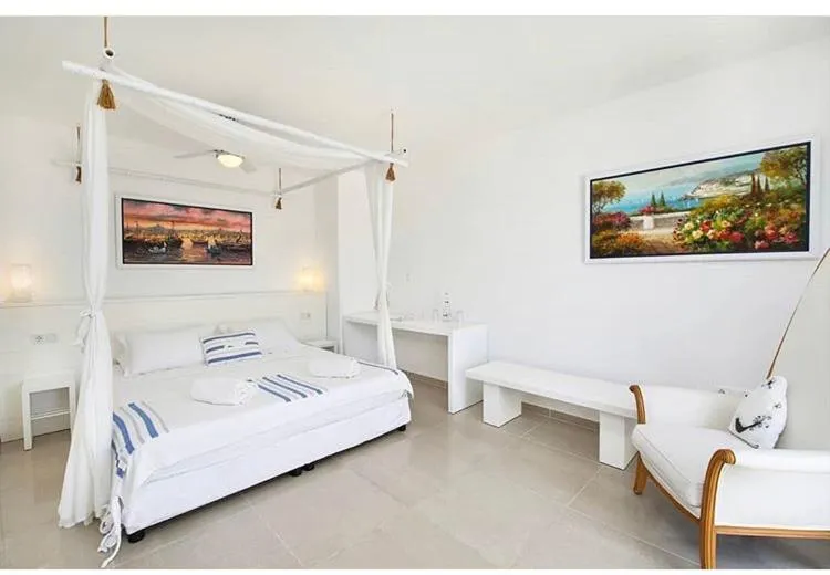 Bed in Port Alacati Hotel